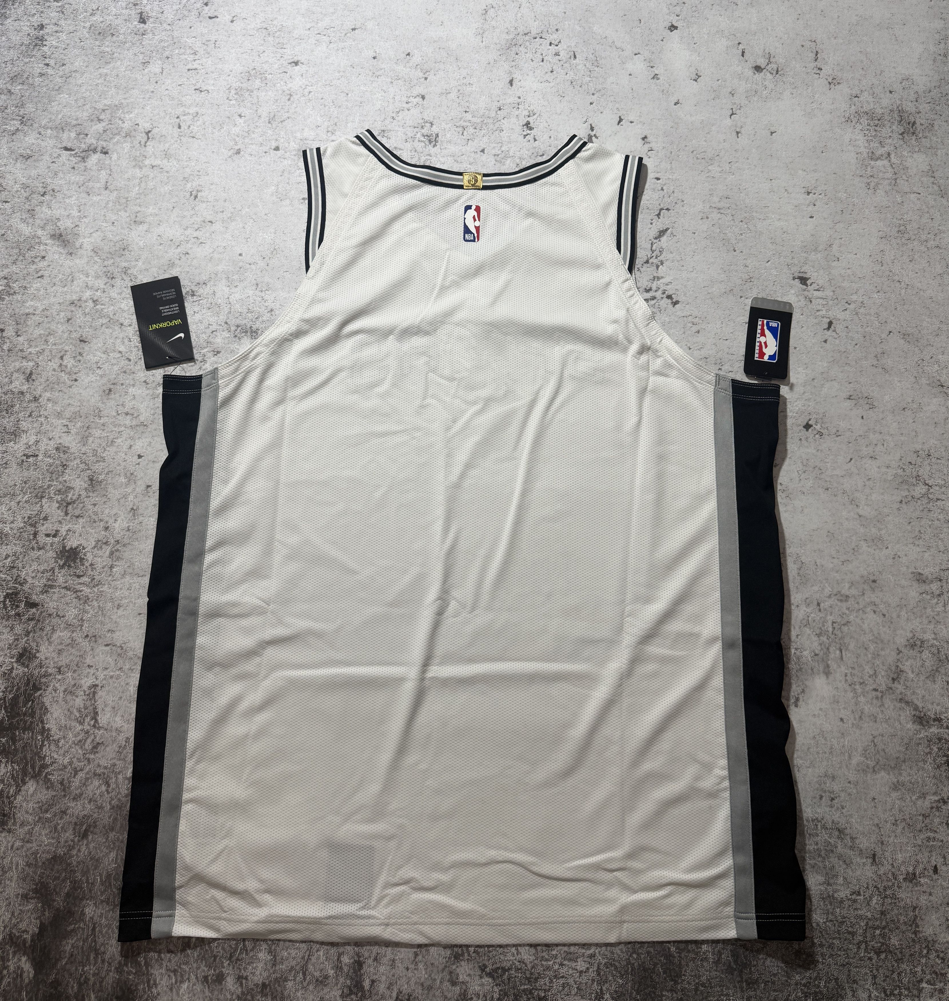 Nike SUN ANTONIO SPURS AUTHENTIC BASKETBALL JERSEY VAPORKNIT 2XL Size US XXL / EU 58 / 5 - 9 Thumbnail