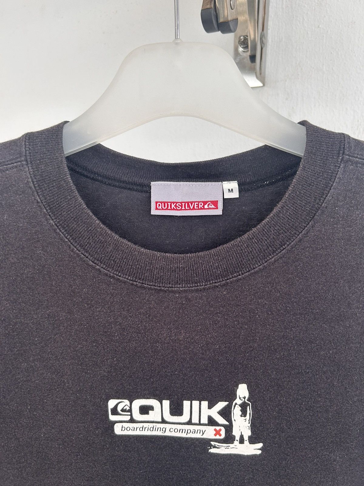 Quiksilver Quiksilver vintage backhit black tee Size US L / EU 52-54 / 3 - 4 Thumbnail
