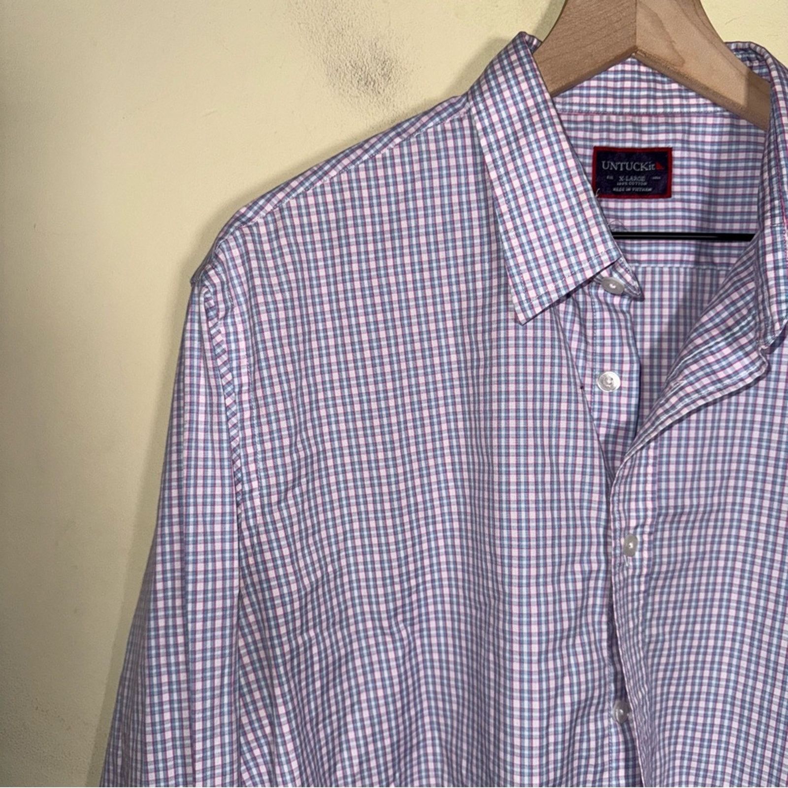 UNTUCKit UNTUCKit Men's Blue and Pink business classic Plaid Shirt XL Size US XL / EU 56 / 4 - 5 Thumbnail