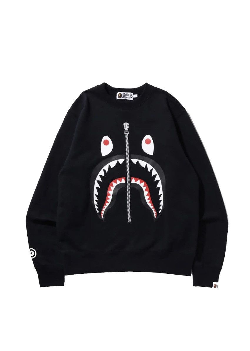 Bape A Bathing Ape Shark Crewneck Size US M / EU 48-50 / 2 - 1 Thumbnail