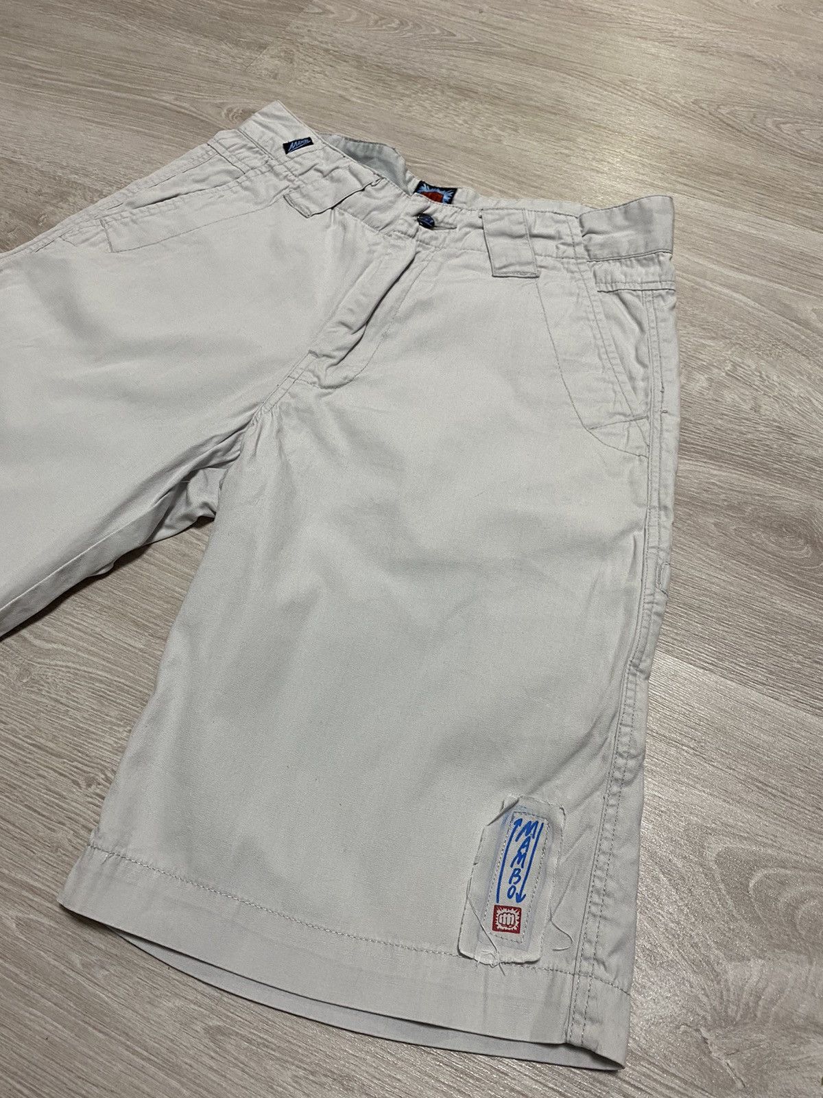Mambo Vintage Mambo cargo shorts vintage Australia style size 30” Size US 30 / EU 46 - 1 Thumbnail