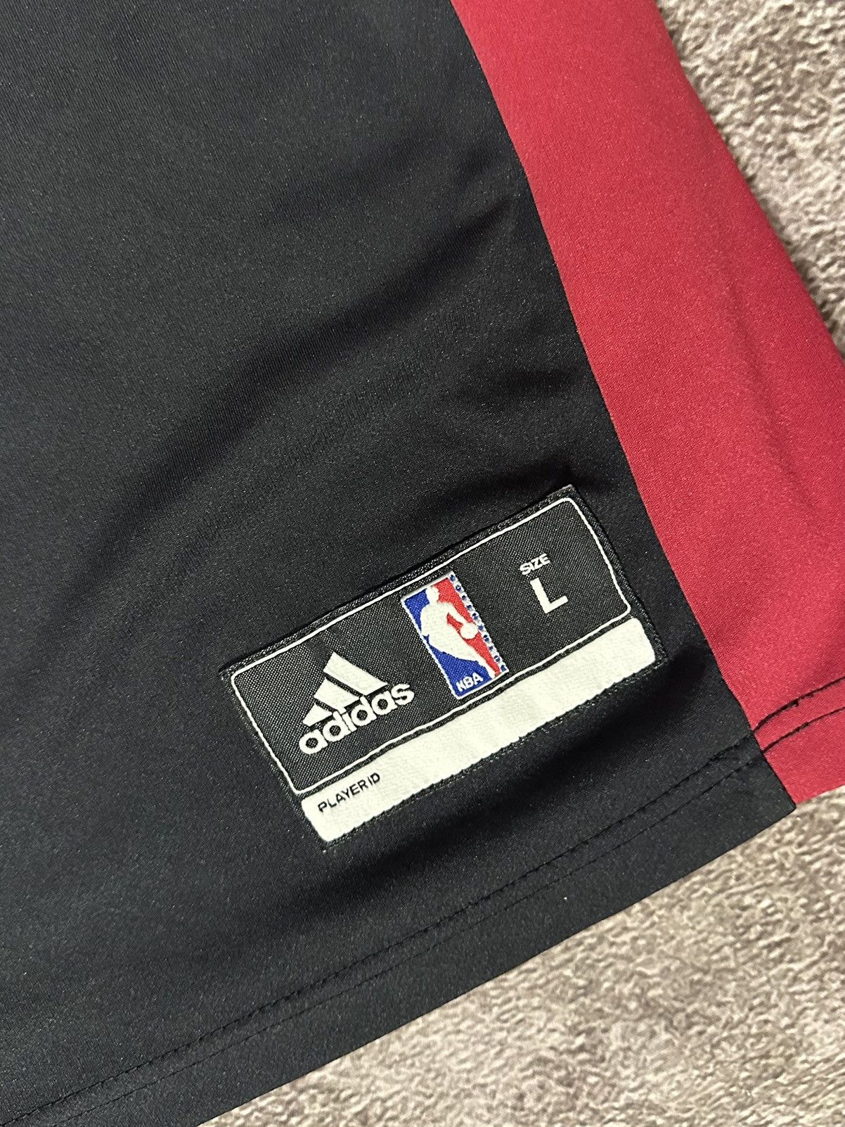 Adidas 2012 Adidas NBA Miami Heat LeBron 3 James 6 jersey Size US L / EU 52-54 / 3 - 4 Thumbnail