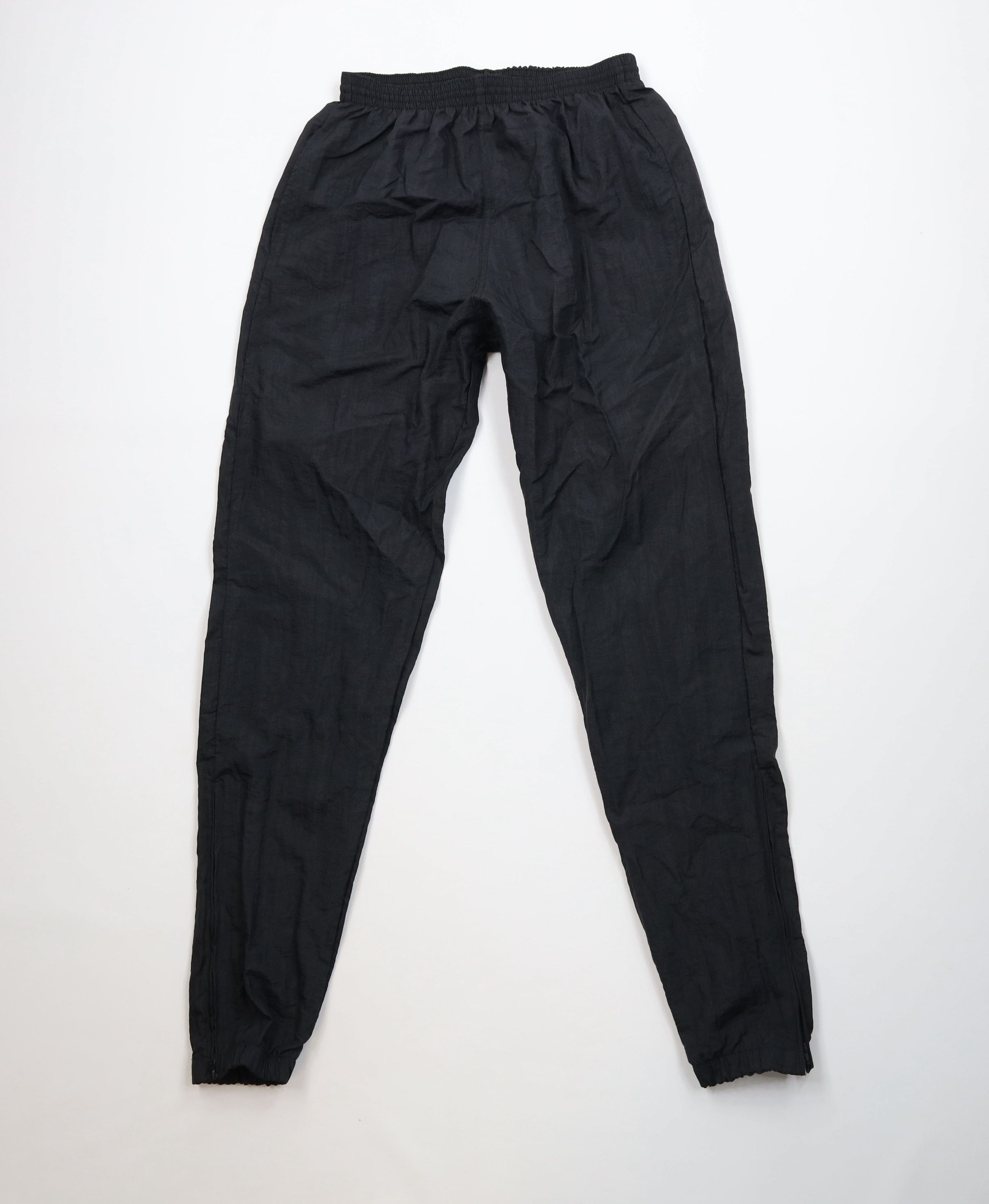 Vintage Vintage 90s Streetwear Windbreaker Joggers Jogger Pants USA Size US 36 / EU 52 - 1 Thumbnail