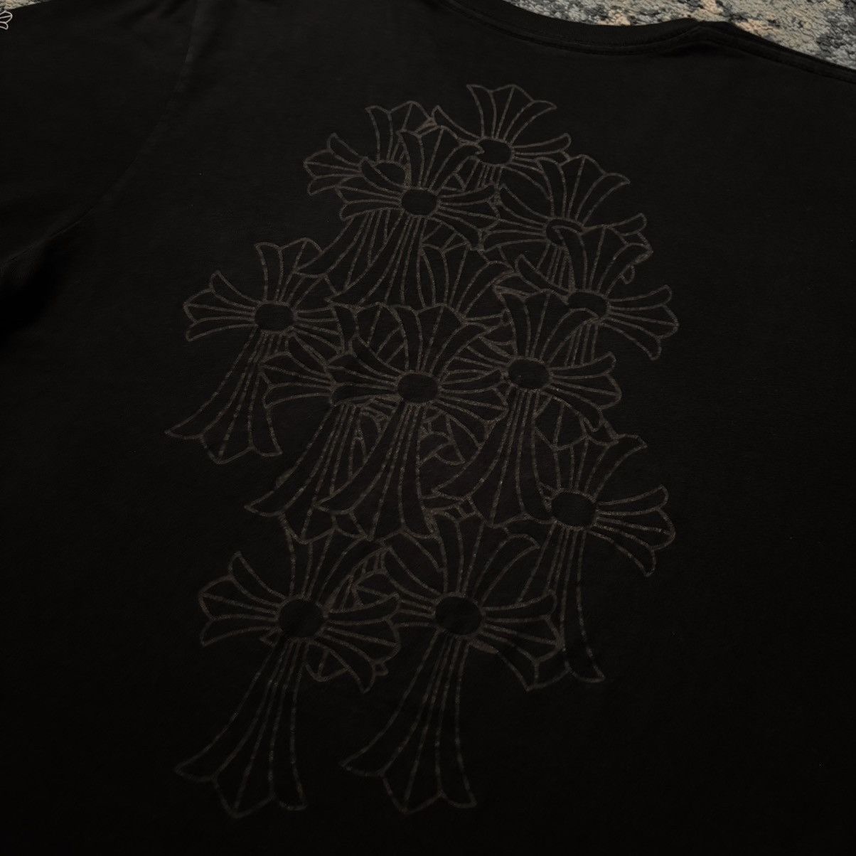 Chrome Hearts Chrome Hearts Cemetery Cross Logo T Shirt Size Small Size US S / EU 44-46 / 1 - 13 Thumbnail