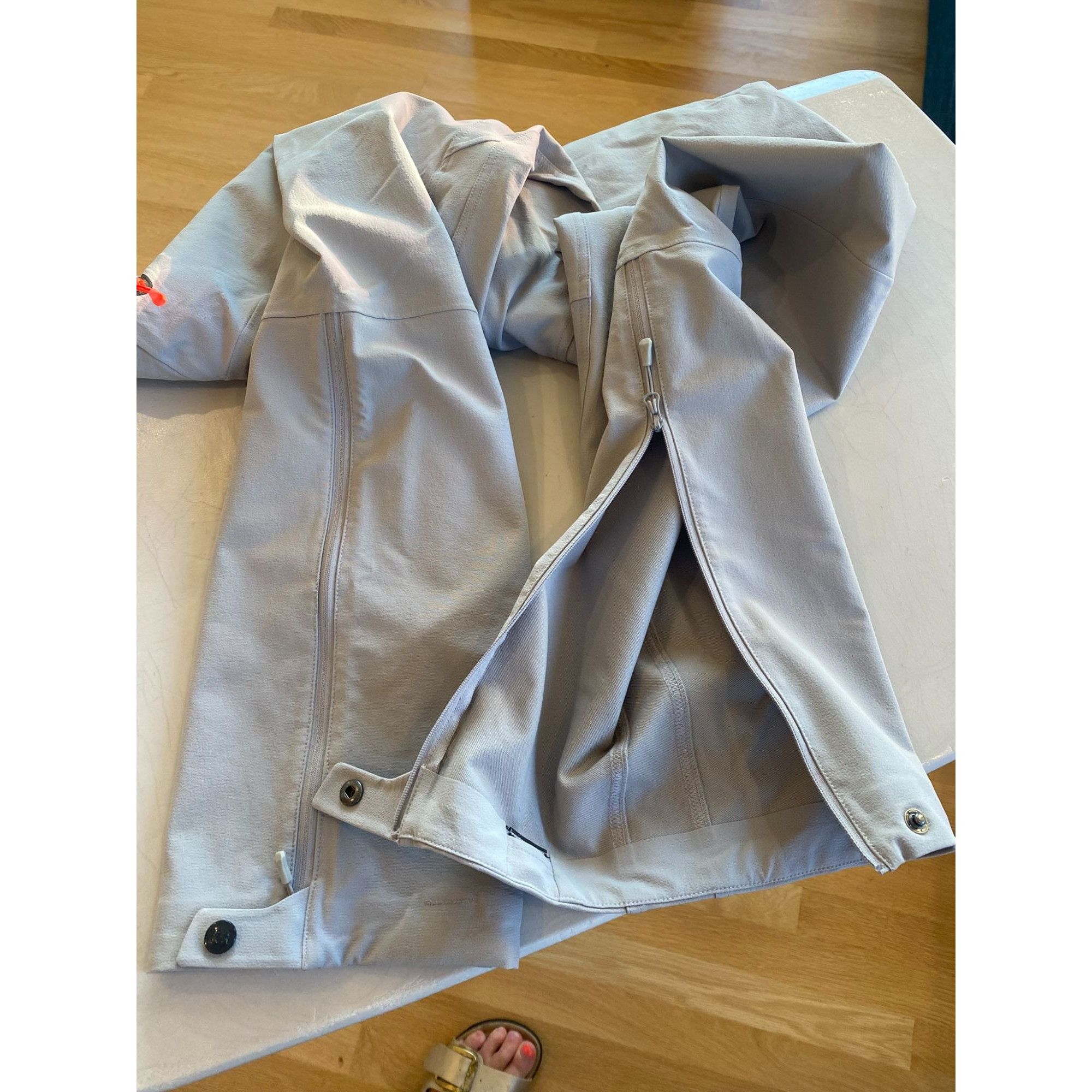 Helly Hansen NWT Helly Hansen Women’s L Odin Muninn 2.0 Shell Pants Gray Size 34" / US 12 / IT 48 - 8 Thumbnail