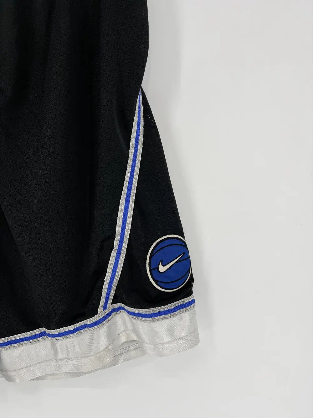 NBA × Nike × Vintage 90s Vintage Nike Black Nylon Mini Swoosh Shorts Travis Style Size US 42 / EU 58 - 6 Thumbnail