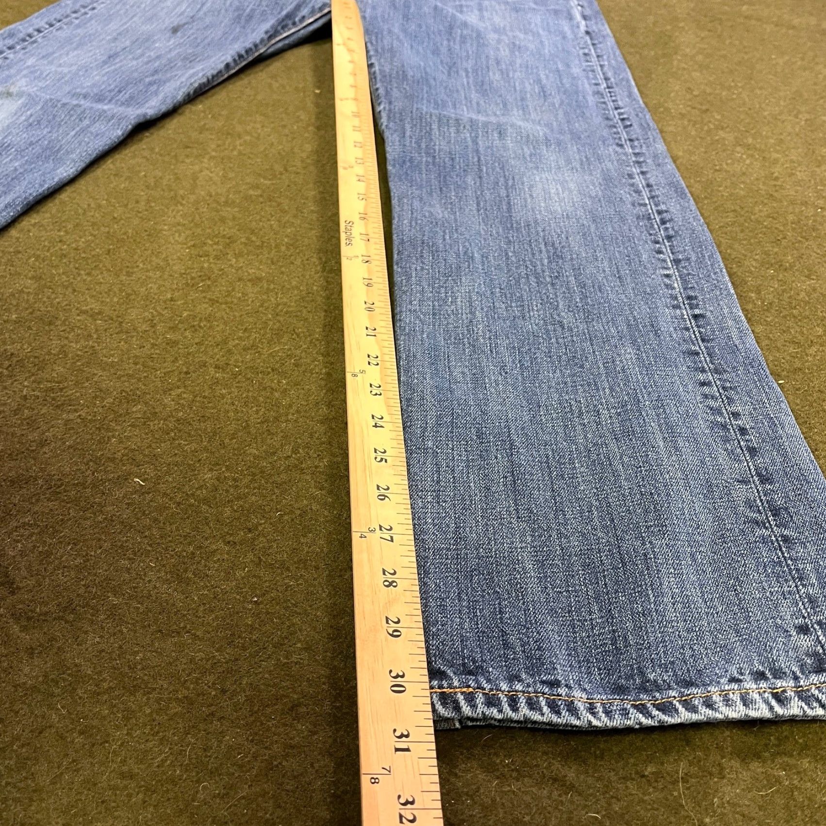 Levi's Levi's Mens Jeans 501 Blue Original Fit Straight Leg Denim Zip Fly 34 Regular Mens Size US 32 / EU 48 - 6 Thumbnail