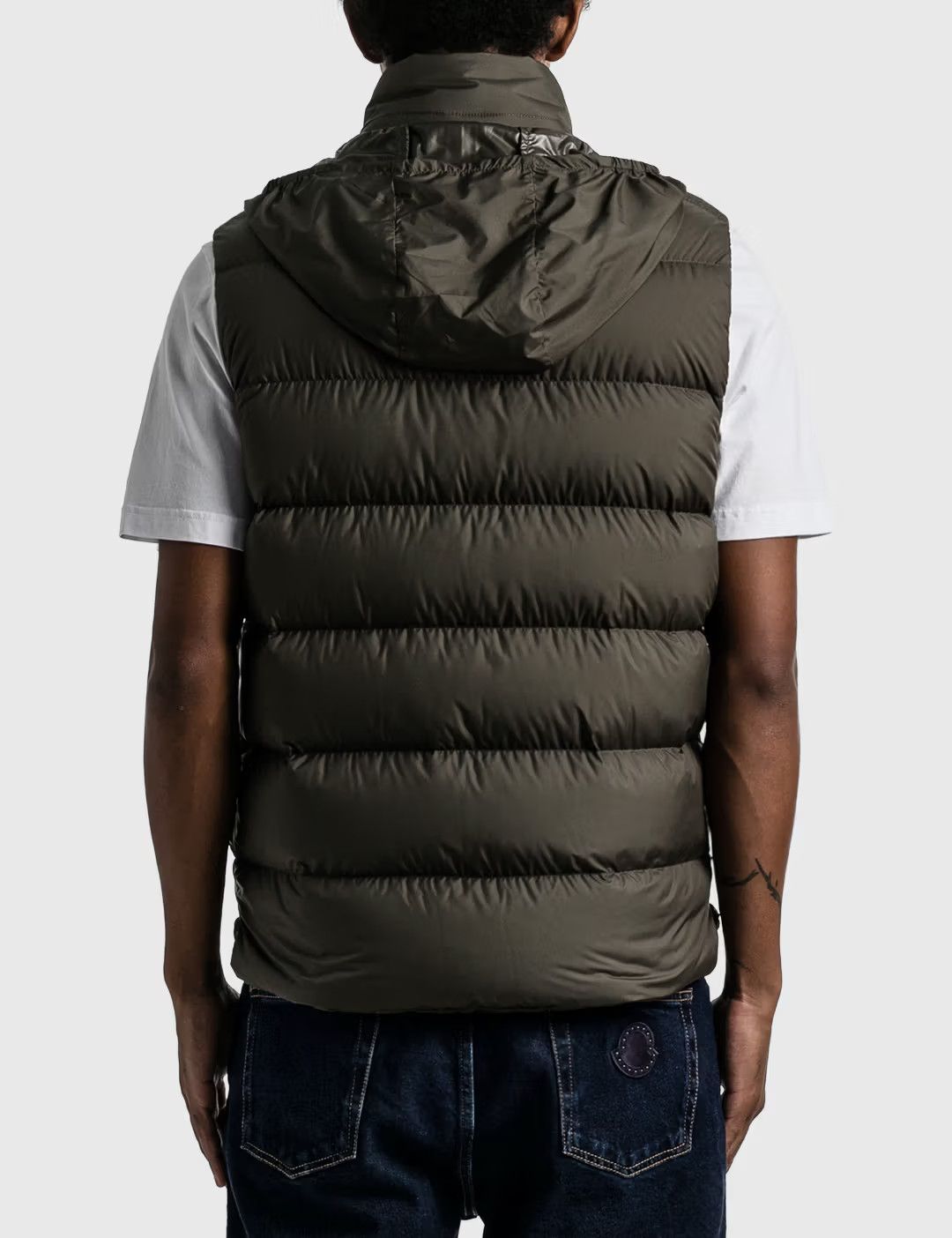 Moncler o1B3y1r0426 Herniaire Quilted Down Vest in Green Size US L / EU 52-54 / 3 - 6 Thumbnail