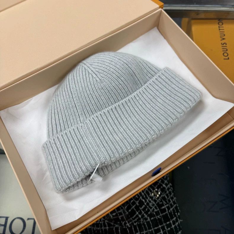 Louis Vuitton Louis Vuitton Cashmere cold hat 2502-Nextarrow Size ONE SIZE - 2 Thumbnail