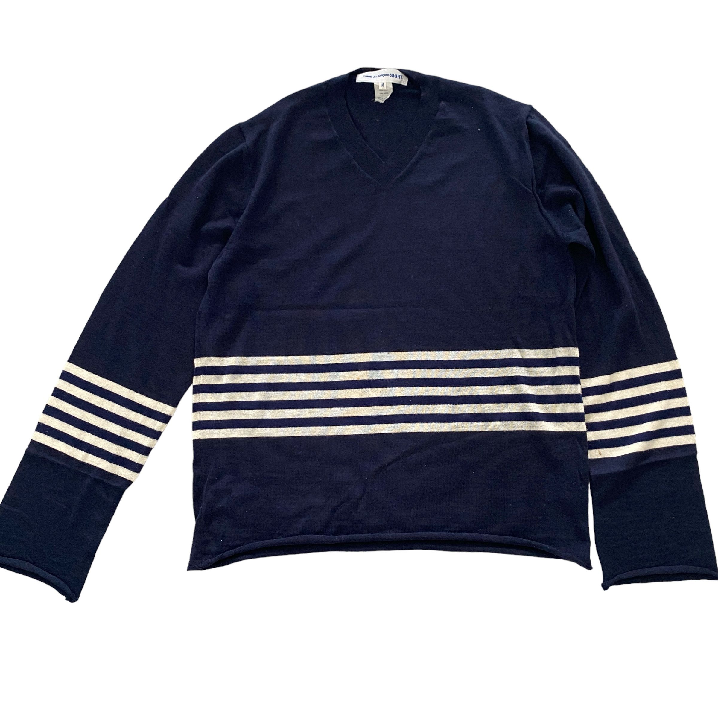 Comme des Garcons SHIRT Comme des Garcons Shirt V Wool Sweaters Size US M / EU 48-50 / 2 - 1 Thumbnail