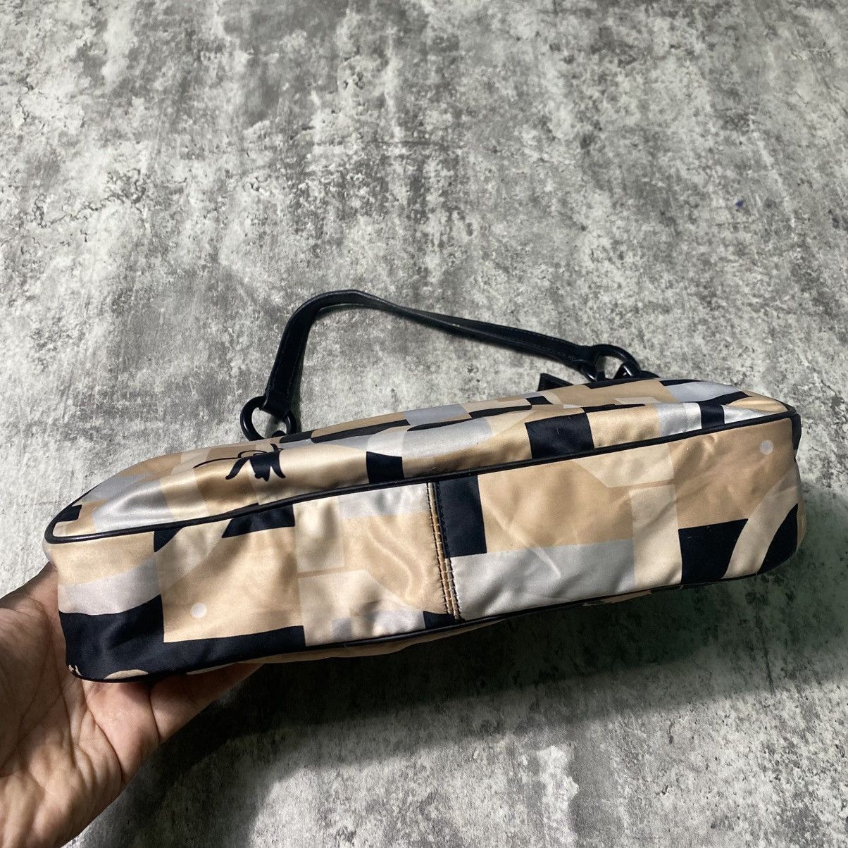 Salvatore Ferragamo Vintage Salvatore Ferragamo Print Satin Shoulder Bag Size ONE SIZE - 4 Thumbnail