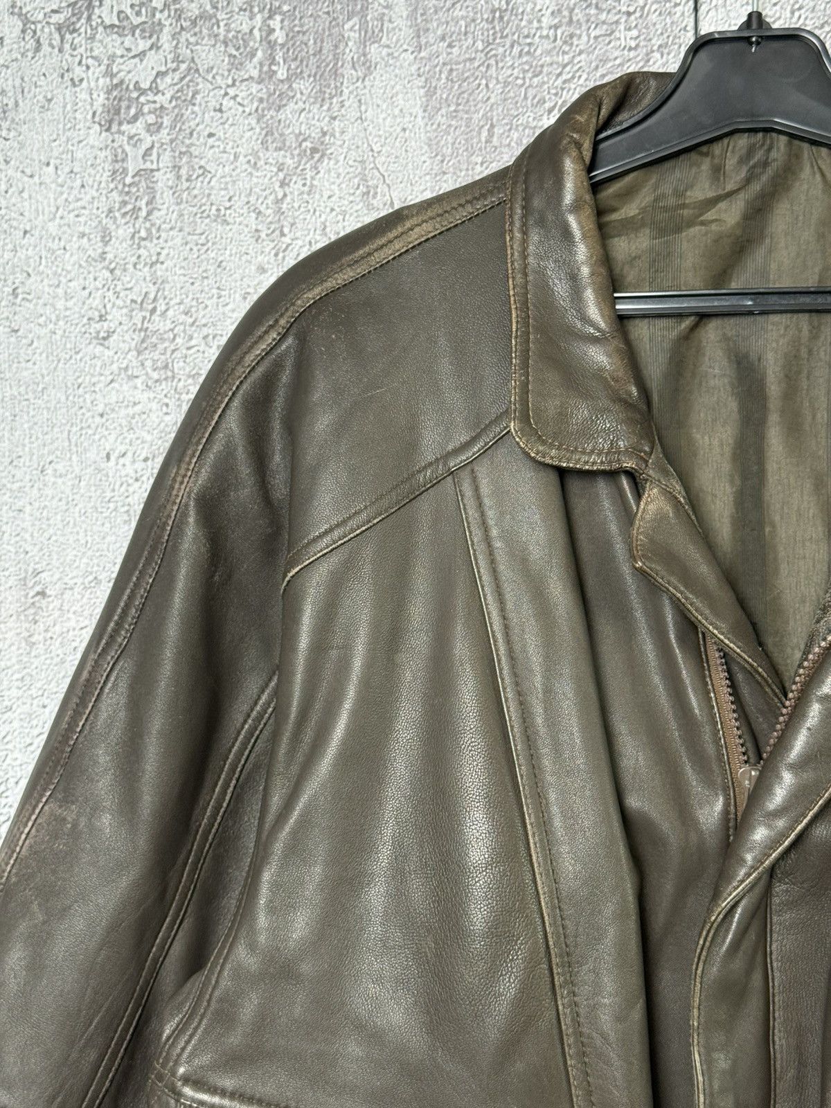 Vintage Vintage Brown Leather Jacket Retro Style Flight Bomber Size US L / EU 52-54 / 3 - 3 Thumbnail