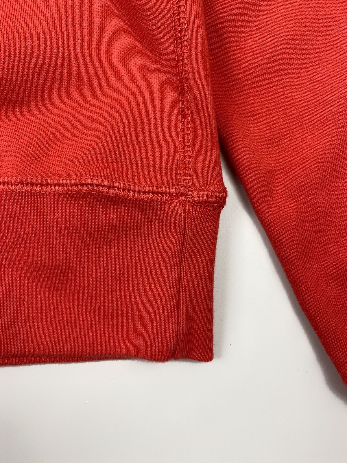 Uniqlo Uniqlo Coral Orange Blank Crew Neck Sweatshirt Size US S / EU 44-46 / 1 - 3 Thumbnail