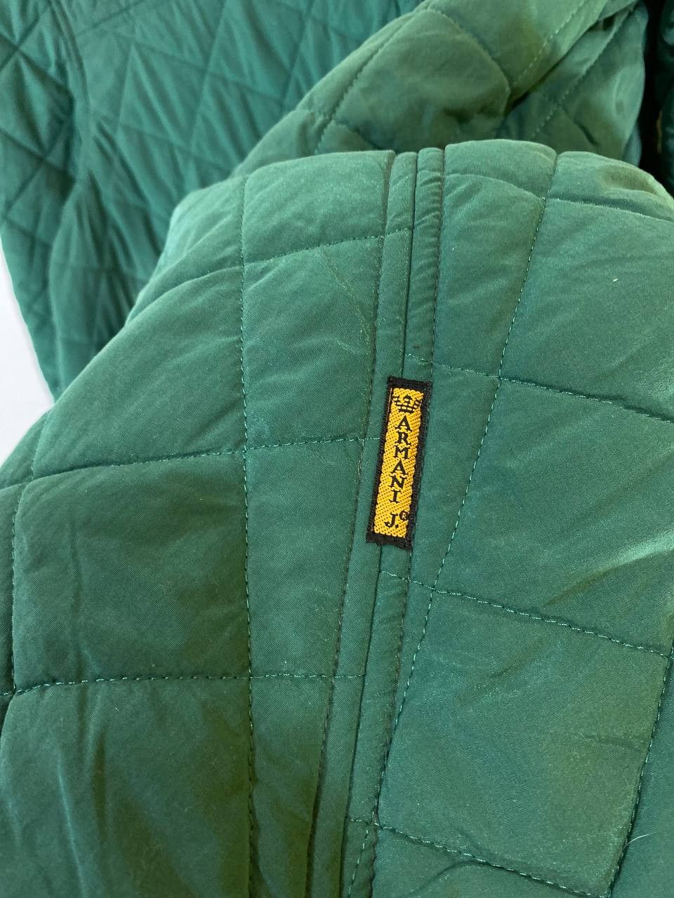 Armani vintage armani jeans puffer jacket very nice design Size L / US 10 / IT 46 - 4 Thumbnail