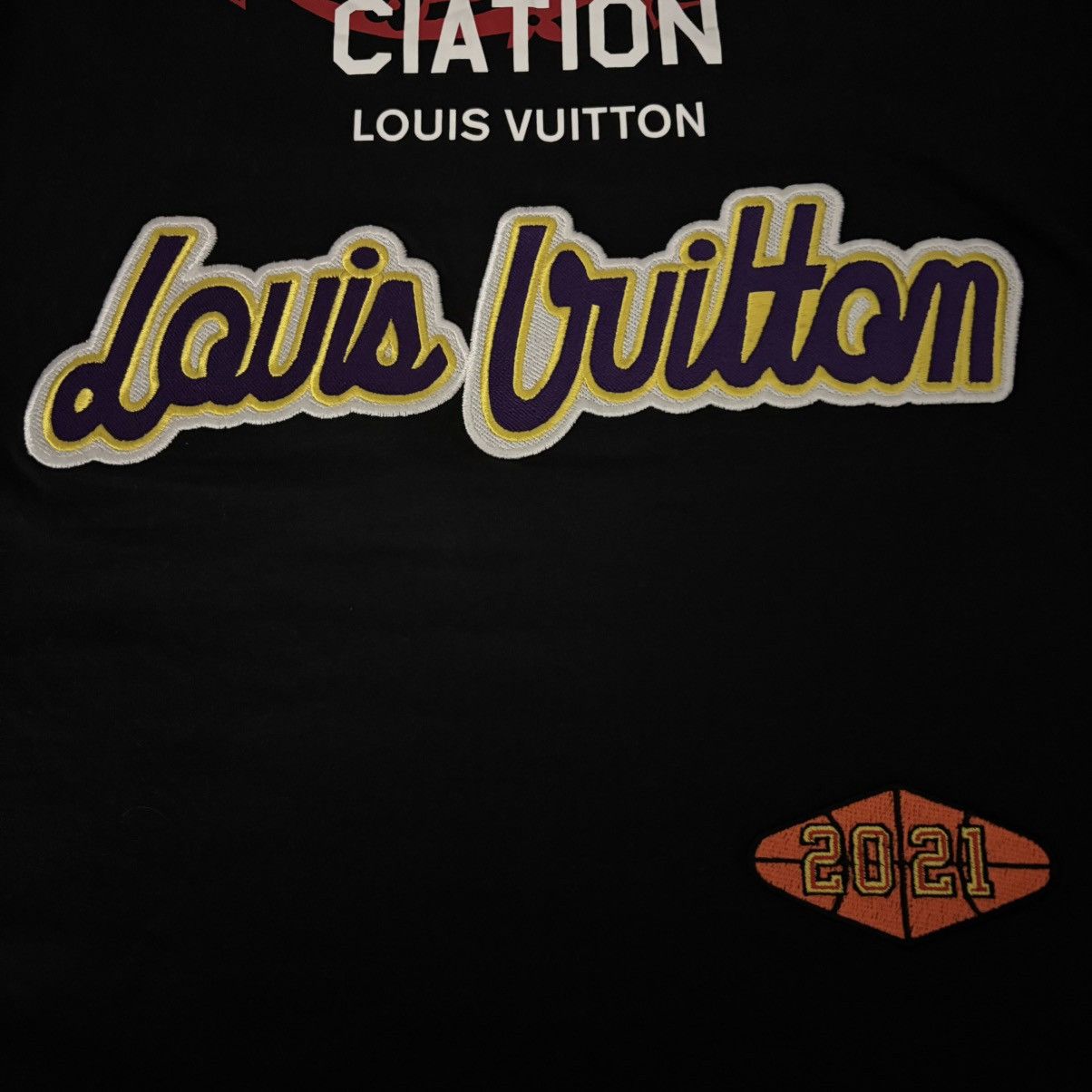 Louis Vuitton × NBA Louis Vuitton NBA Patch Logo T Shirt Size US S / EU 44-46 / 1 - 8 Thumbnail