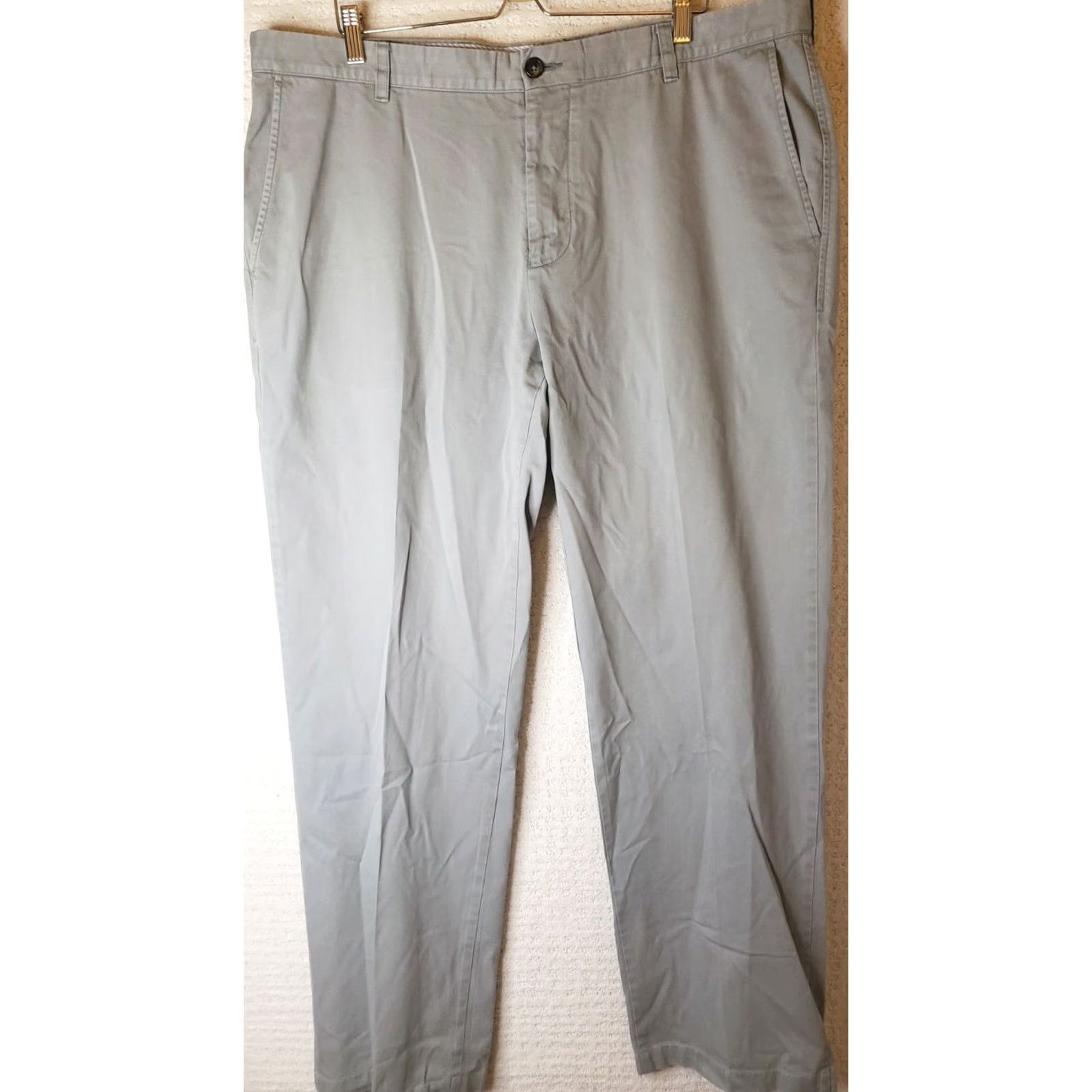 Southern Tide Southern Tide Pants SkipJack High Rise Straight Green Khaki Mens 42W x 33.5L Adjustable Flat Front Pima Cotton Twill 4 Pockets Clean Like New Size US 42 / EU 58 - 2 Thumbnail