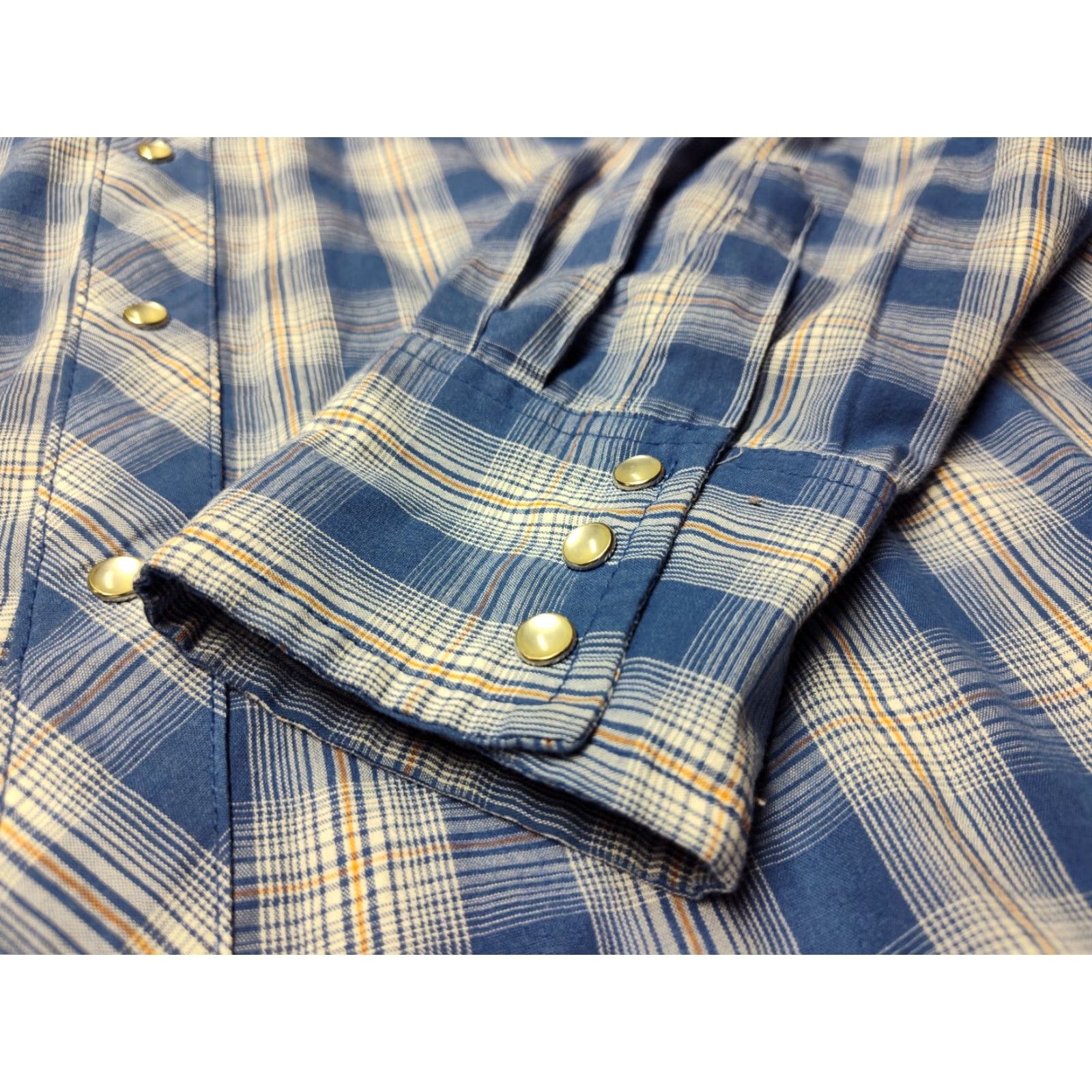 Wrangler VINTAGE Wrangler WRANCHER SHIRT Mens Pearl Snap Western Shirt Blue Size US XL / EU 56 / 4 - 3 Thumbnail