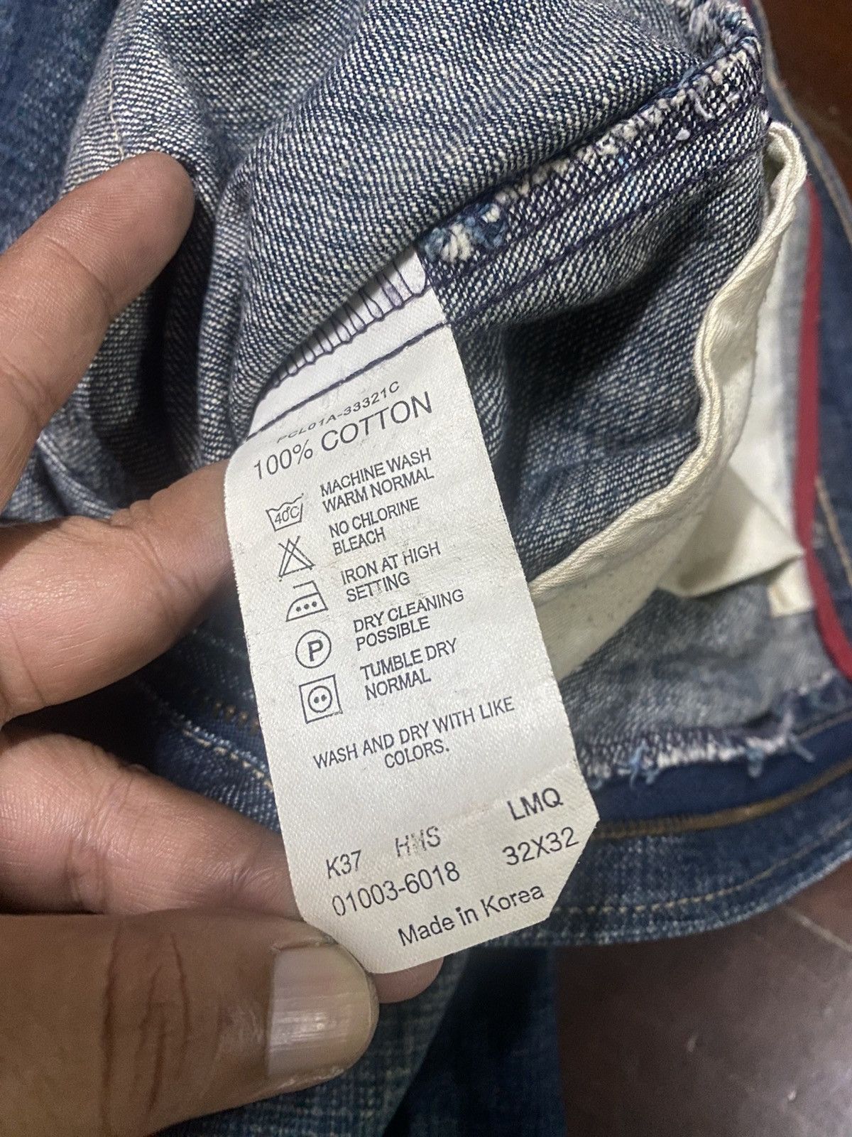 Levi's Vintage Levi’s engineer jeans red tab baggy wide led Size US 34 / EU 50 - 12 Thumbnail