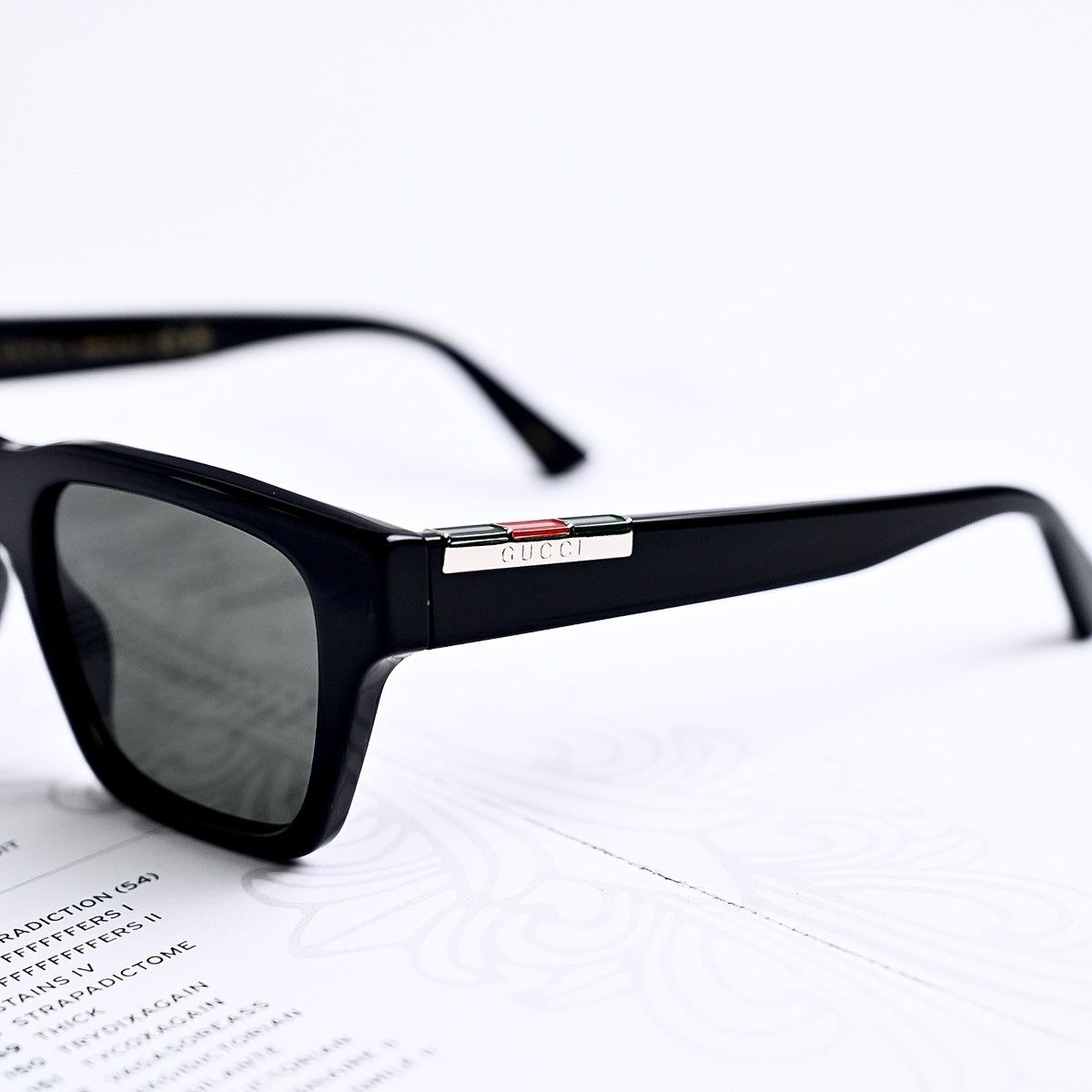 Gucci GUCCI GG1889S 001 SUNGLASSES Size ONE SIZE - 3 Thumbnail