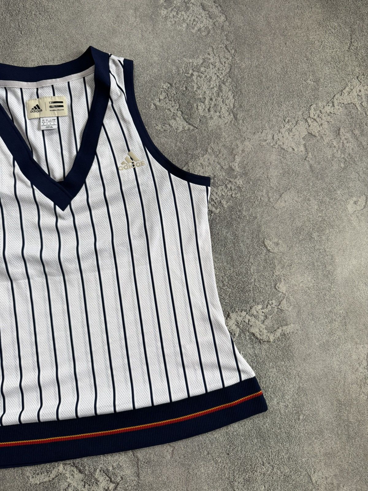 Adidas Adidas & Pharrell Williams striped tank top sleeveless Size L / US 10 / IT 46 - 10 Thumbnail