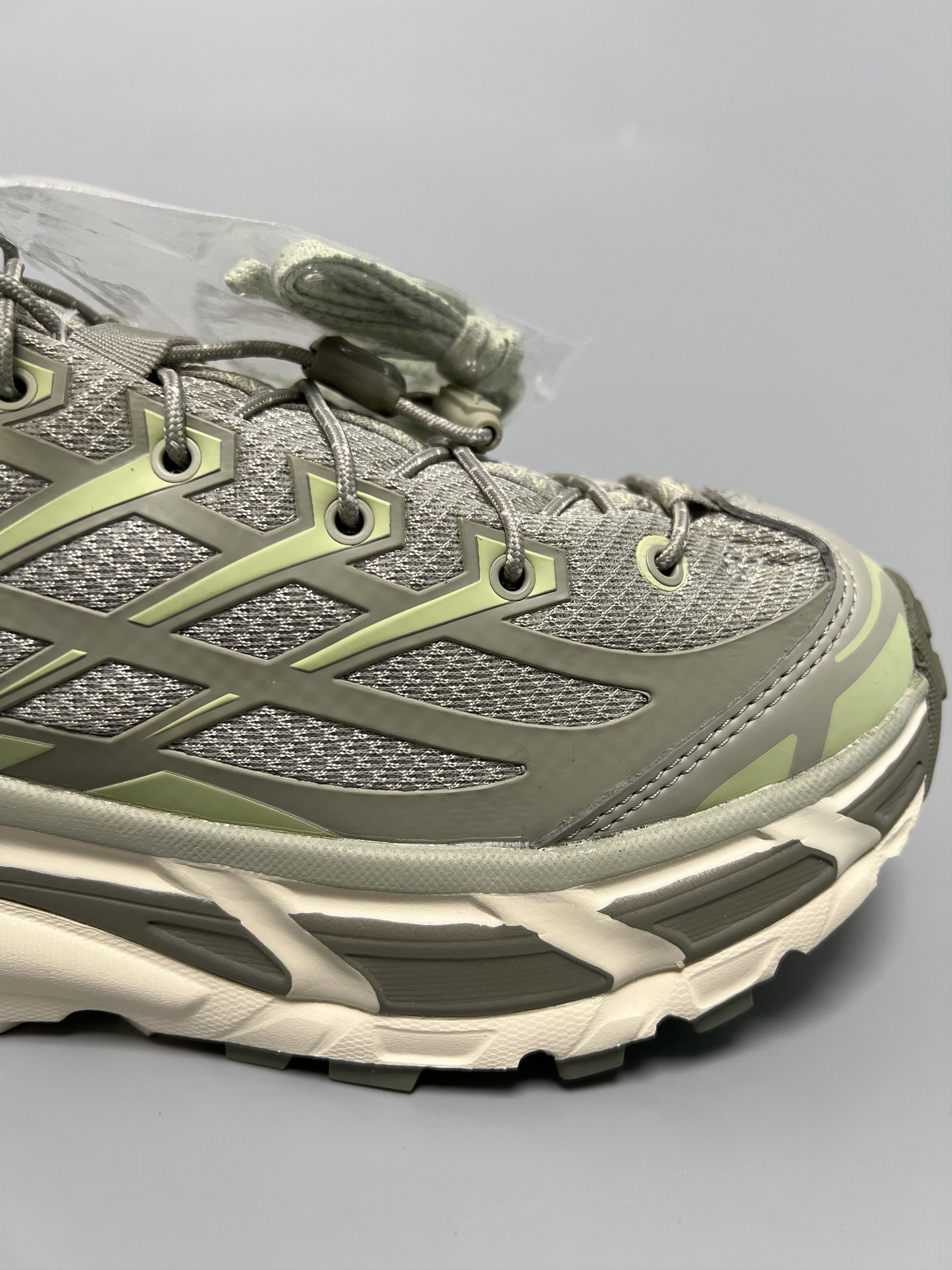 Hoka Hoka One One U Mafate Three 2 Hiking Trail Running Shoes Size US 10 / EU 43 - 7 Thumbnail