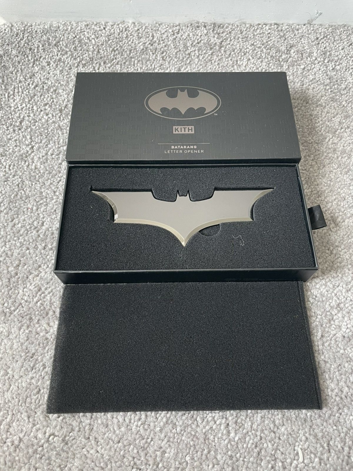 Kith Kith x Batman Batarang Letter Opener Size ONE SIZE - 4 Thumbnail