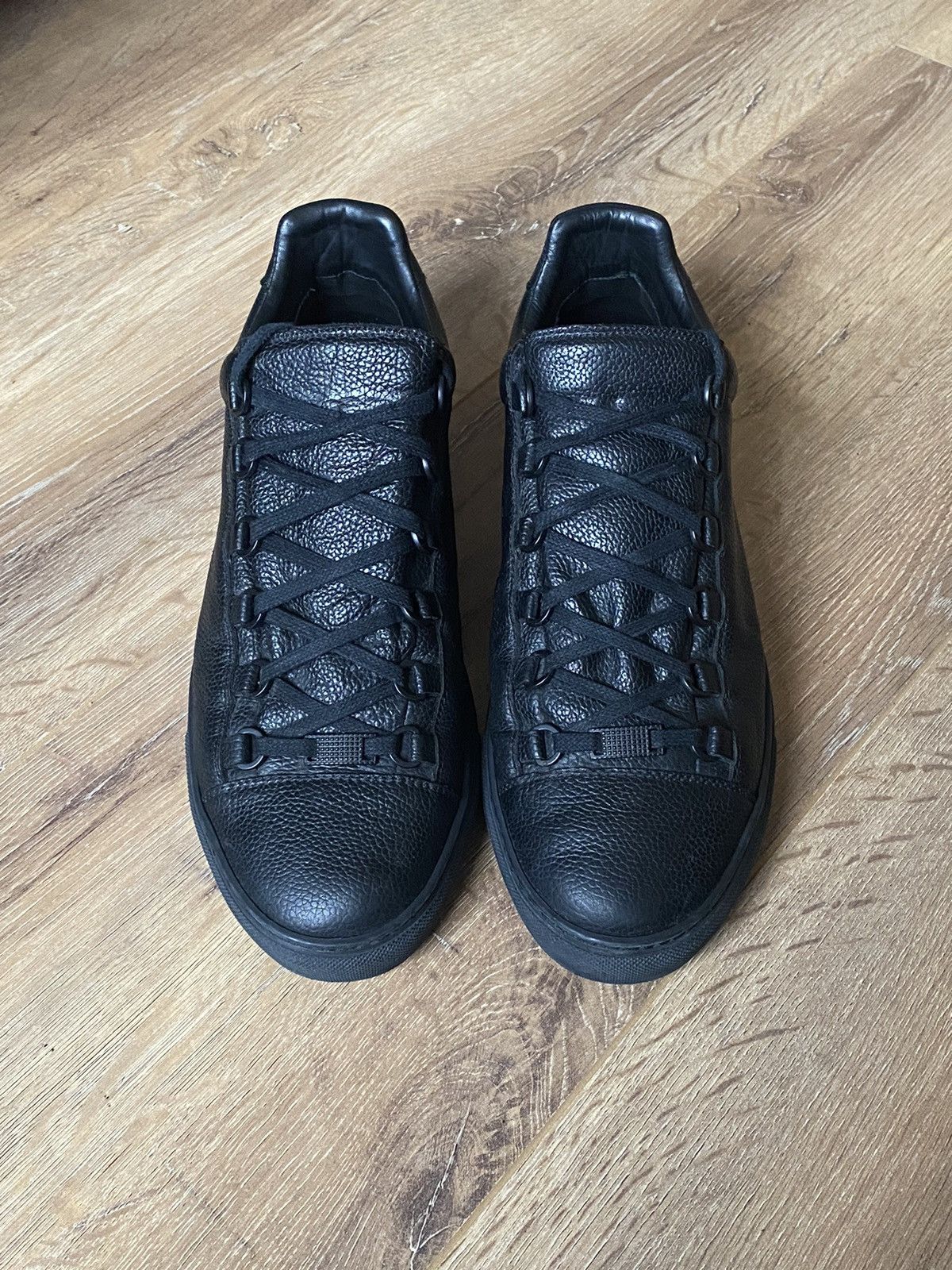 Balenciaga Balenciaga Arena Low Black Pebbled Leather – Size 42 (US9.5) Size US 9.5 / EU 42-43 - 2 Thumbnail