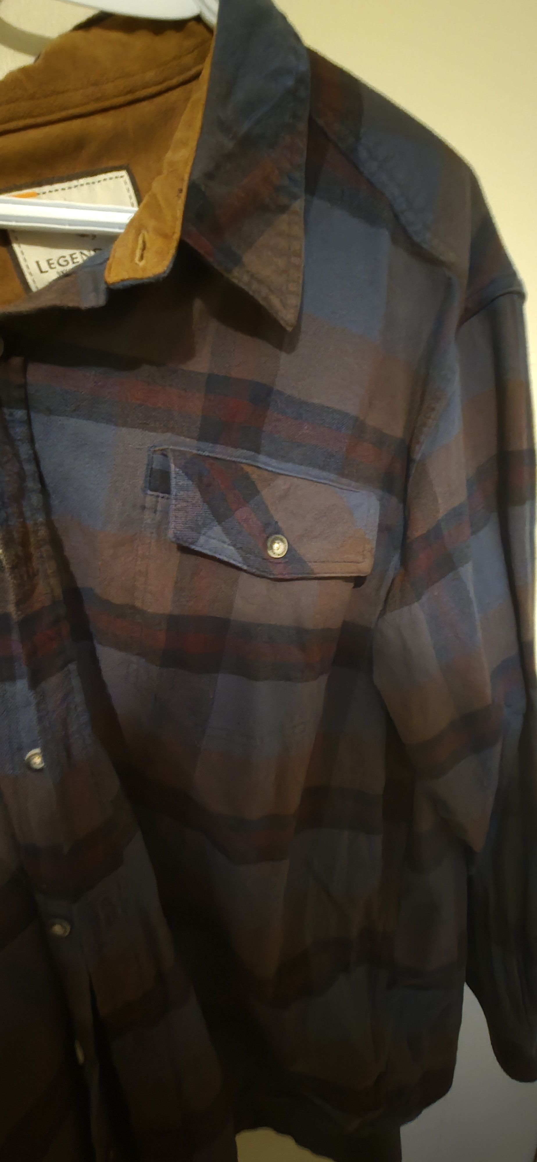 Other 2xl button feaux seude shirt high quality nice looking Size US XXL / EU 58 / 5 - 2 Thumbnail