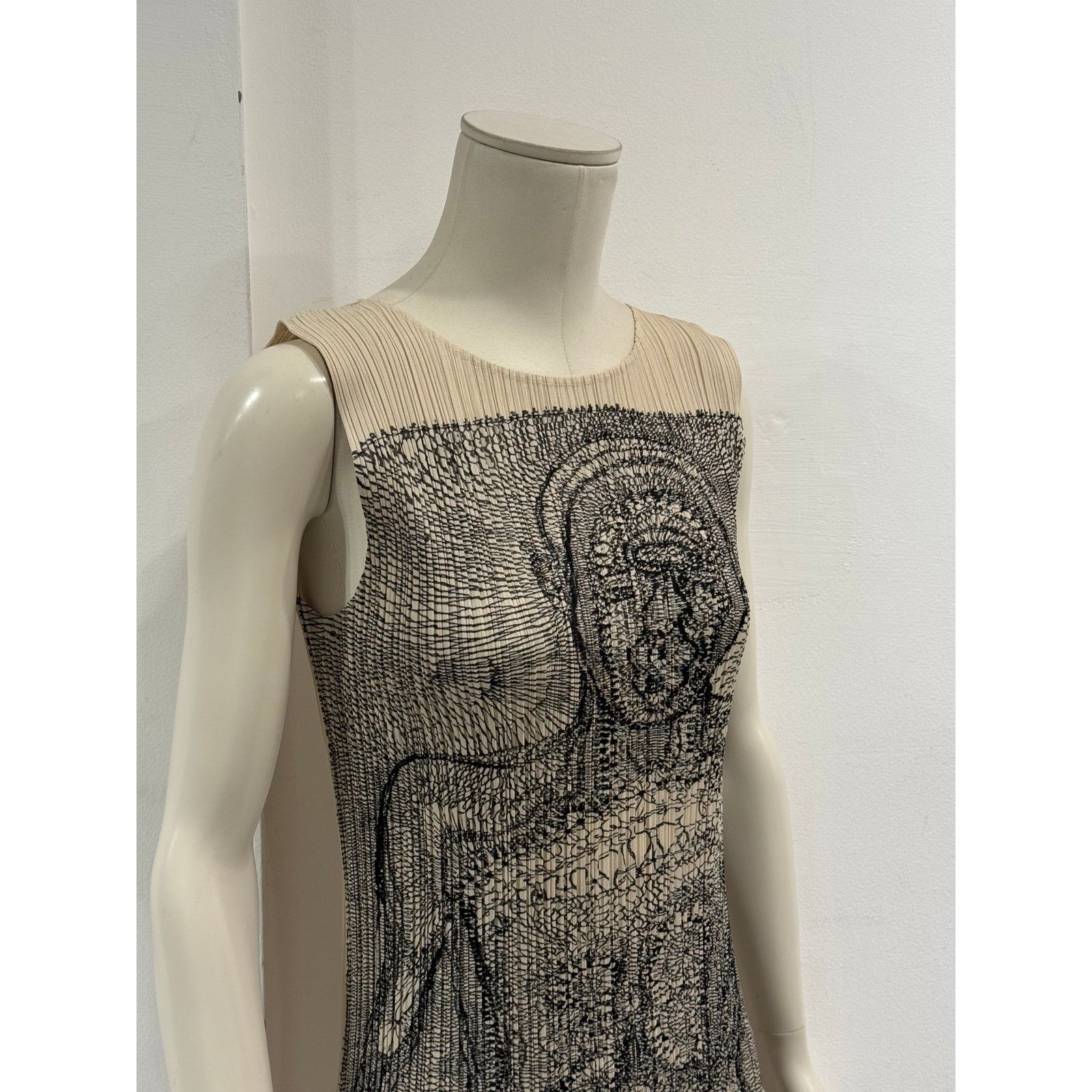 1998 Issey Miyake guest artist series n3 Tim Hawkinson