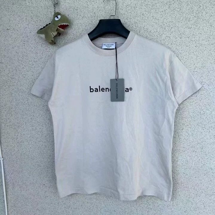Balenciaga Balenciaga Mailbox Short Sleeve Size US M / EU 48-50 / 2 - 1 Thumbnail