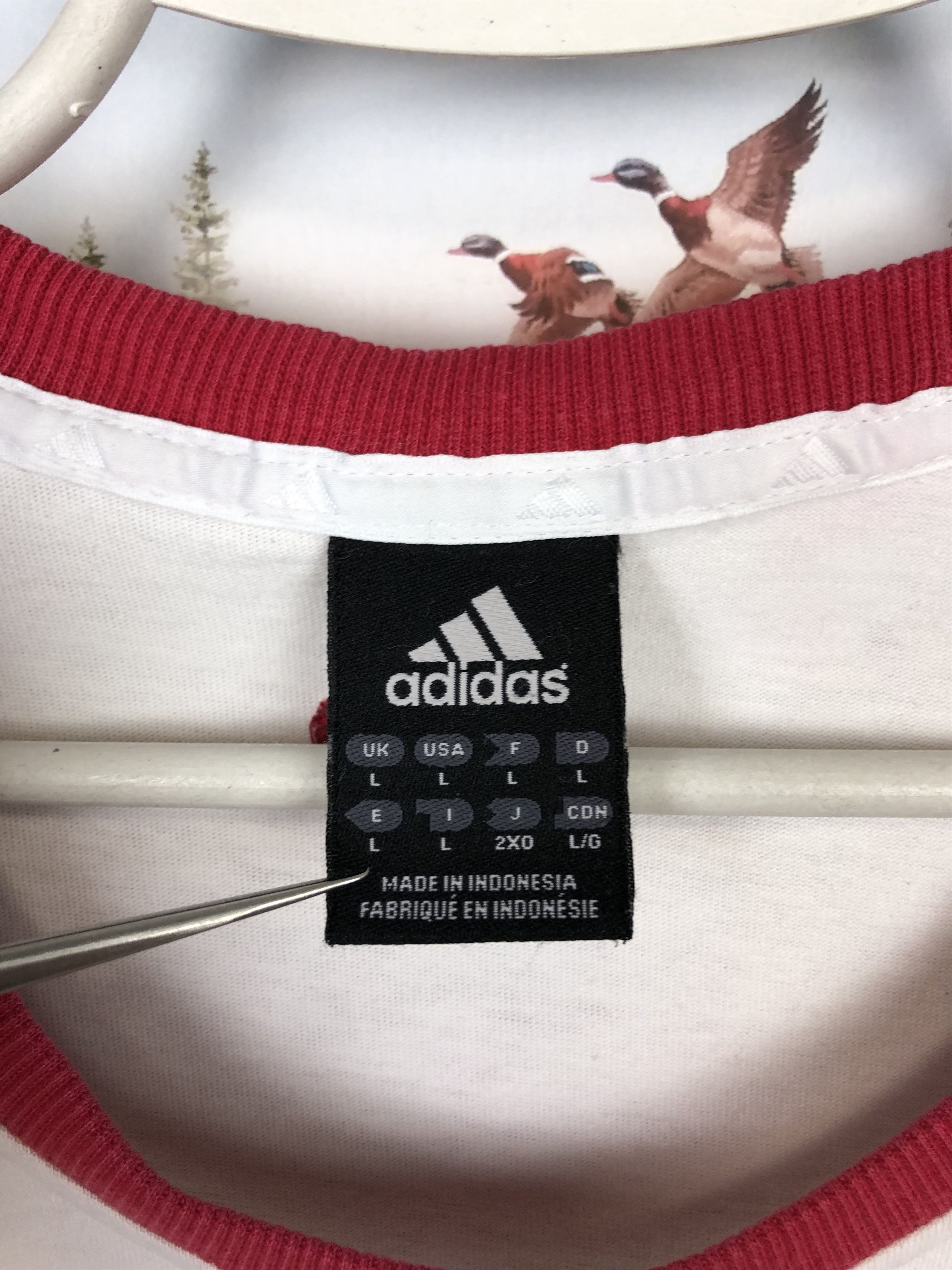 Adidas Vintage Adidas Bayern Munich Football Shirt Soccer Tee Rare Size US L / EU 52-54 / 3 - 6 Thumbnail