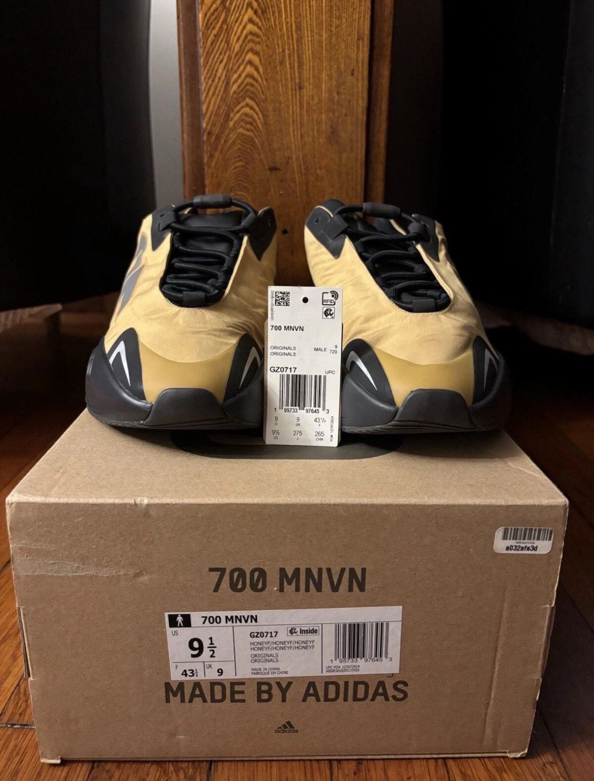 Adidas Yeezy Boost 700 MNVN Honey Flux Size US 9.5 / EU 42-43 - 8 Thumbnail