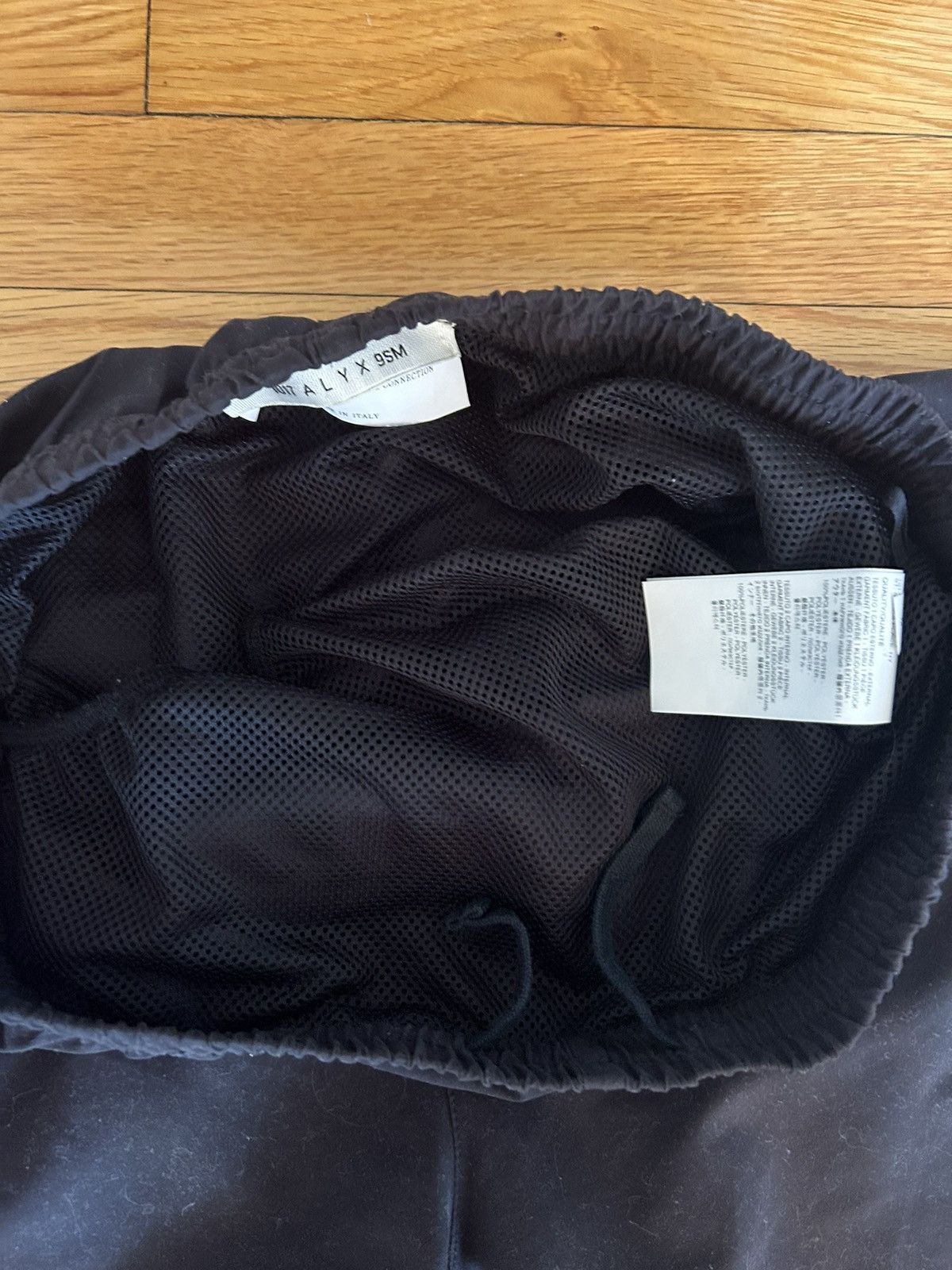 1017 ALYX 9SM × Alyx 1017 Alyx 9SM Black Pocket Tactical Shorts Size US 32 / EU 48 - 7 Thumbnail