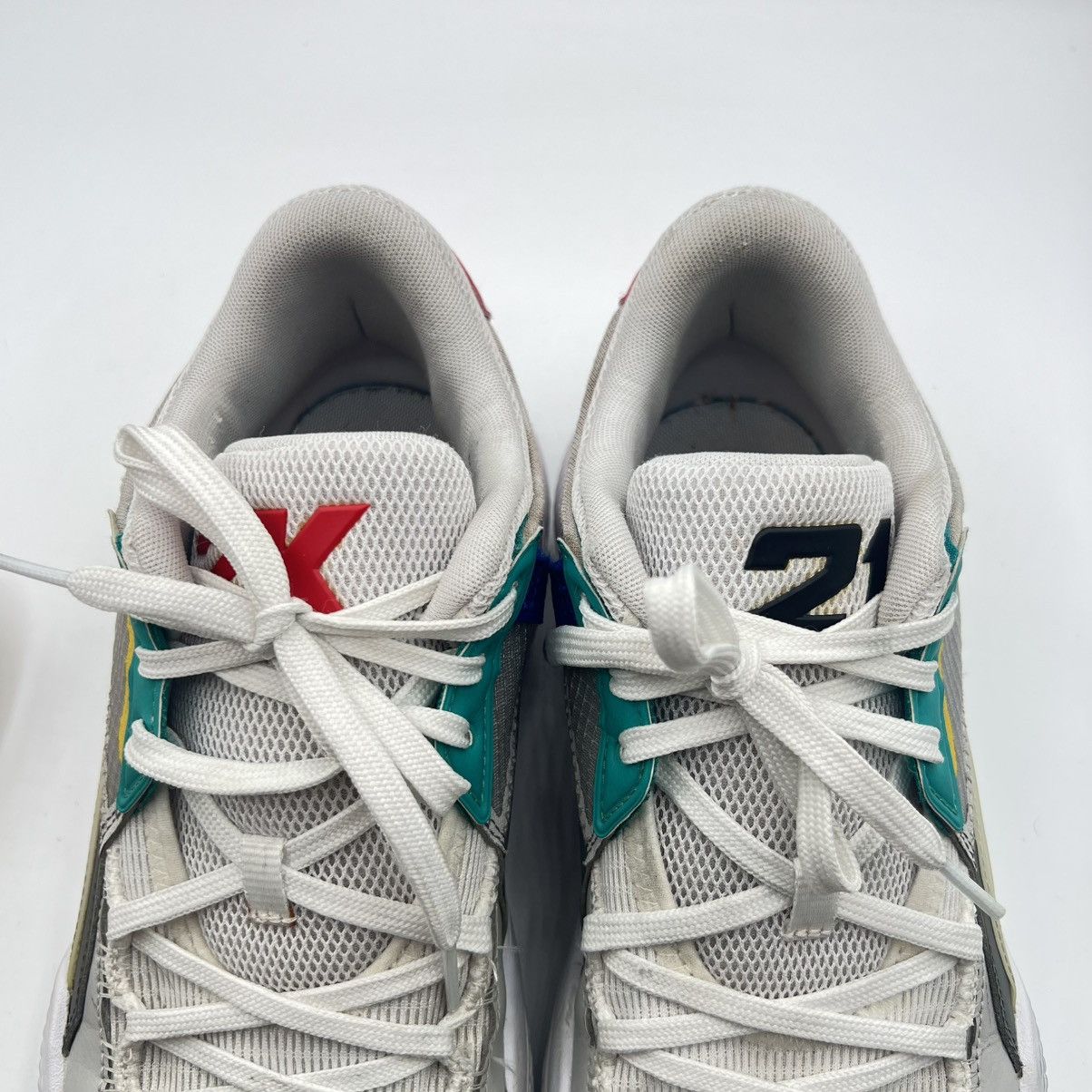 Puma Puma Court Rider 2k 'White Ultra Grey' Basketball size 11 Size US 11.5 / EU 44-45 - 9 Thumbnail