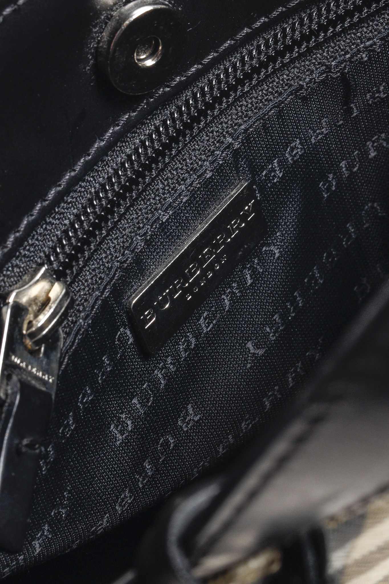 Burberry Burberry Nova Check Mini Tote Bag Size ONE SIZE - 11 Thumbnail