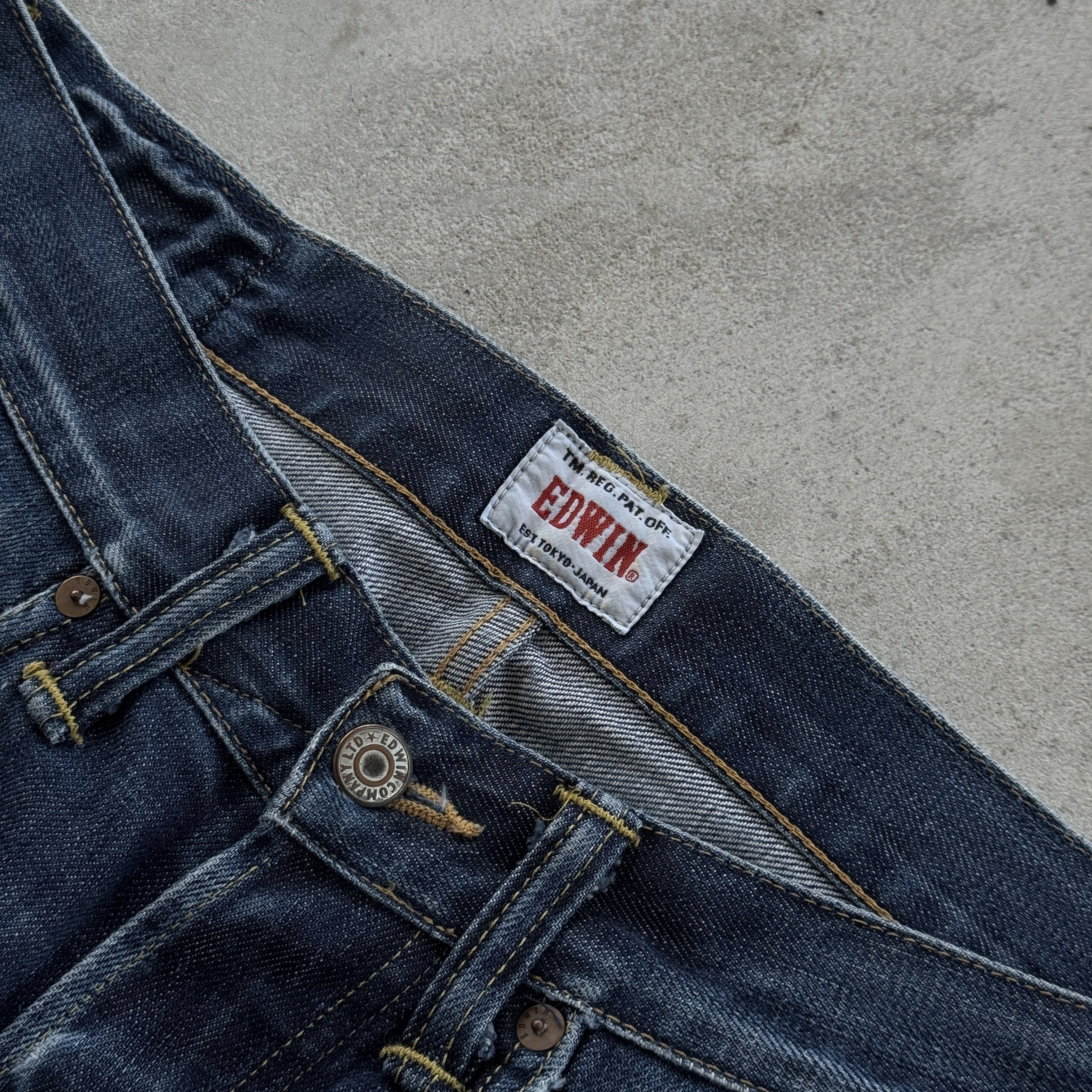 Edwin Edwin ED-47 Regular Straight Indigo Denim Jeans 30x32 Size US 30 / EU 46 - 6 Thumbnail