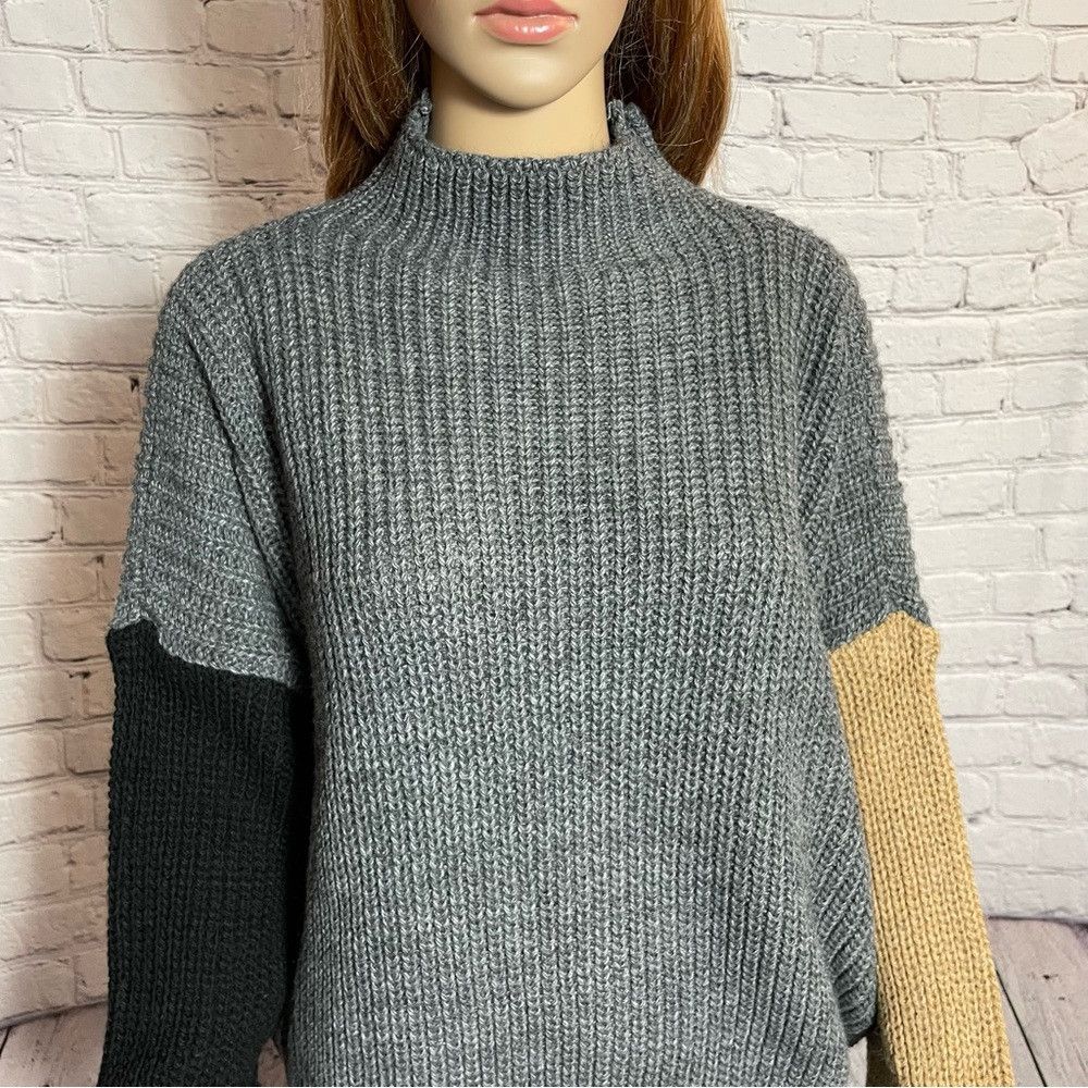 Other NWT New $262 BIANCOGHIACCIO Colorblock Wool Blend Sweater S Size M / US 6-8 / IT 42-44 - 3 Thumbnail
