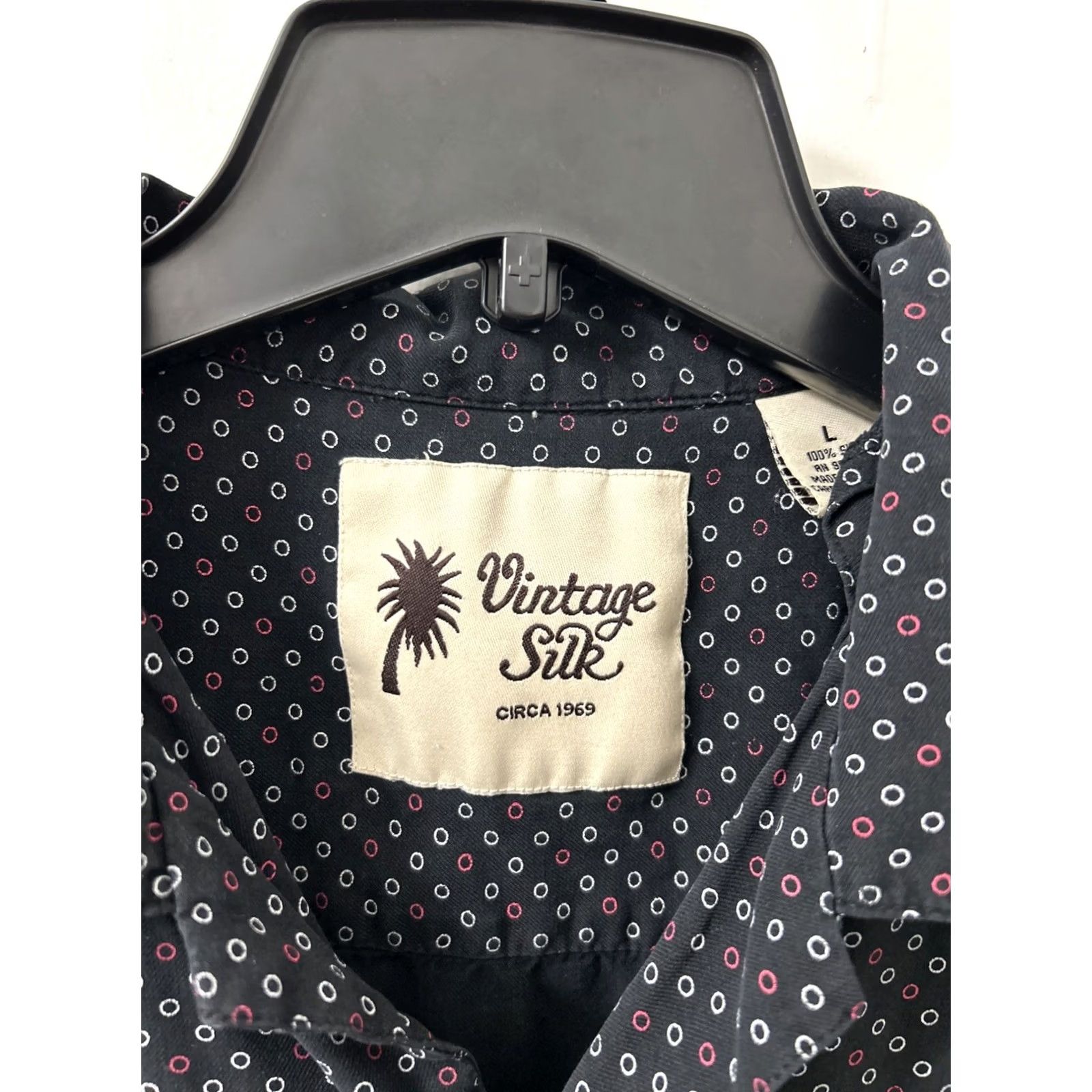 Vintage VINTAGE Silk Circa 1969 Shirt Mens L Black Polka Dot 100% Silk Button Down S/S Size US L / EU 52-54 / 3 - 5 Thumbnail