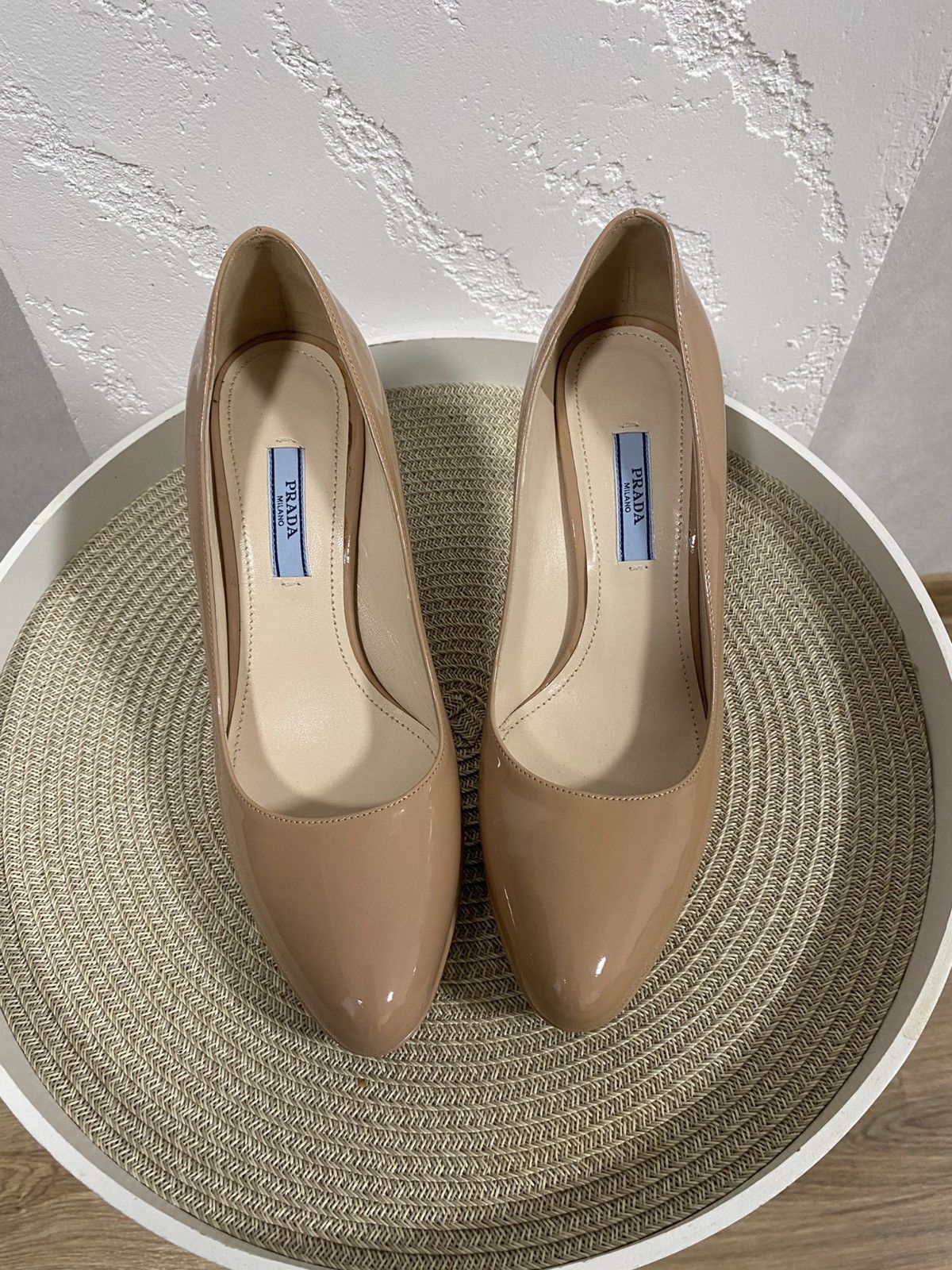 Prada Prada Beige Patent Leather Heels Size: 37.5 Size US 7.5 / IT 37.5 - 1 Thumbnail