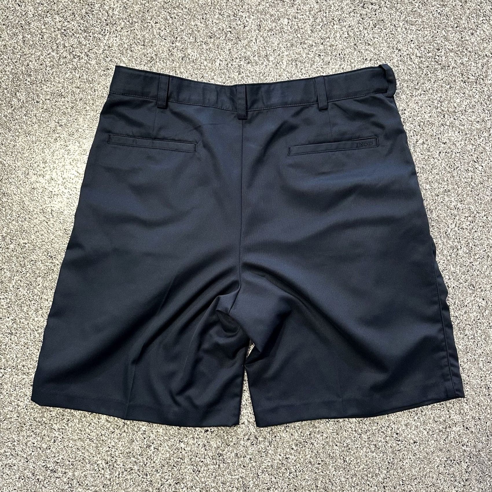 Izod IZOD Mens 36 Pleated Chino Shorts Navy Blue PerformX 9” Casual Golf Casual Size US 36 / EU 52 - 3 Thumbnail