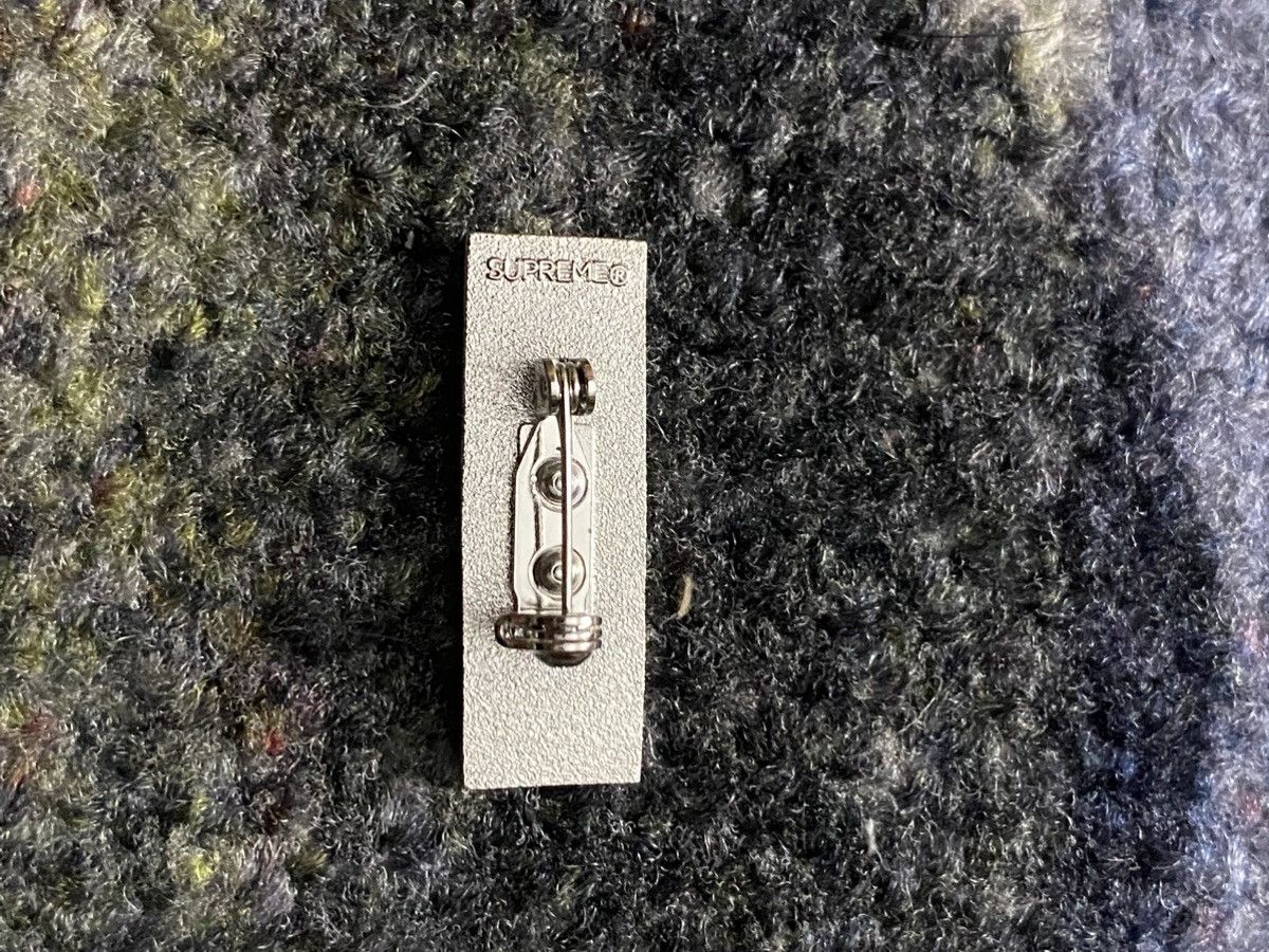 Supreme Supreme Red Box Logo Pin Size ONE SIZE - 3 Thumbnail