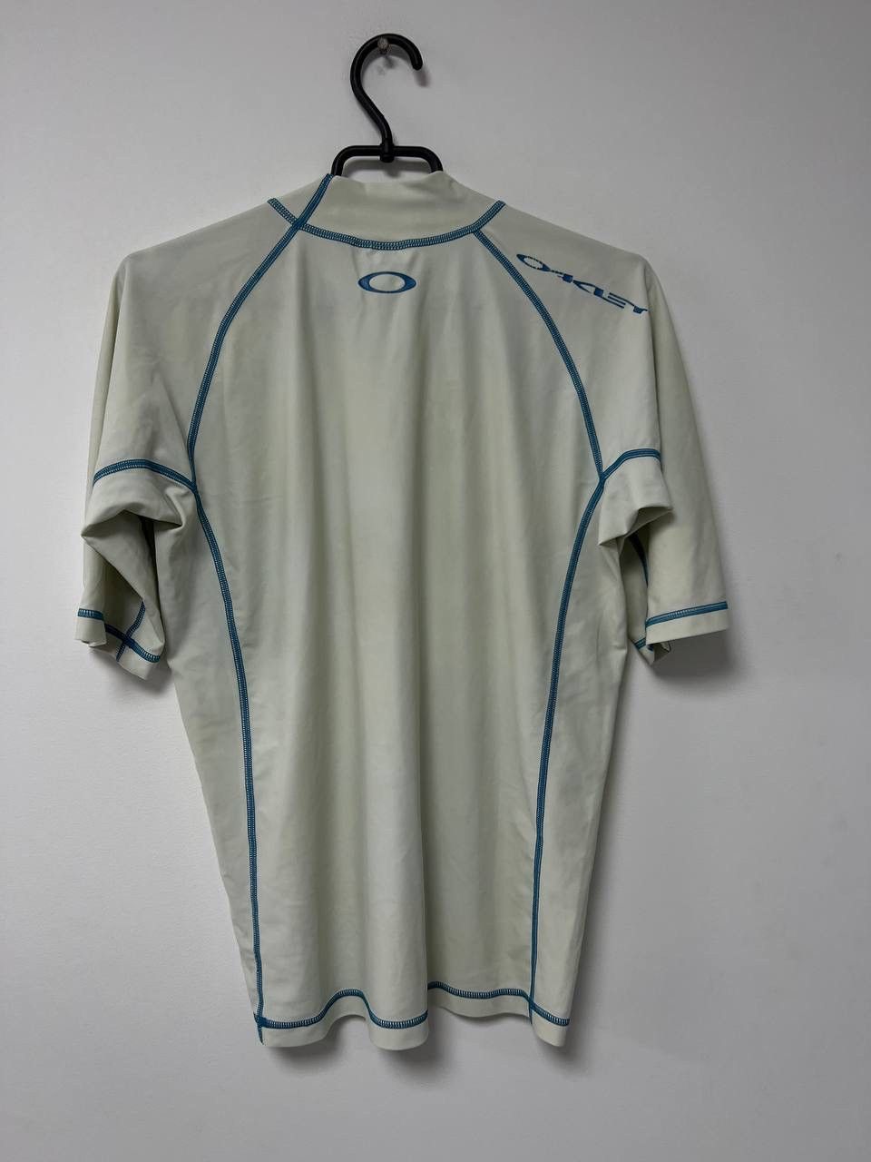 Other Vintage Oakley Compression Shirt Swim Run Athletic sz 2XL Size US XXL / EU 58 / 5 - 17 Thumbnail