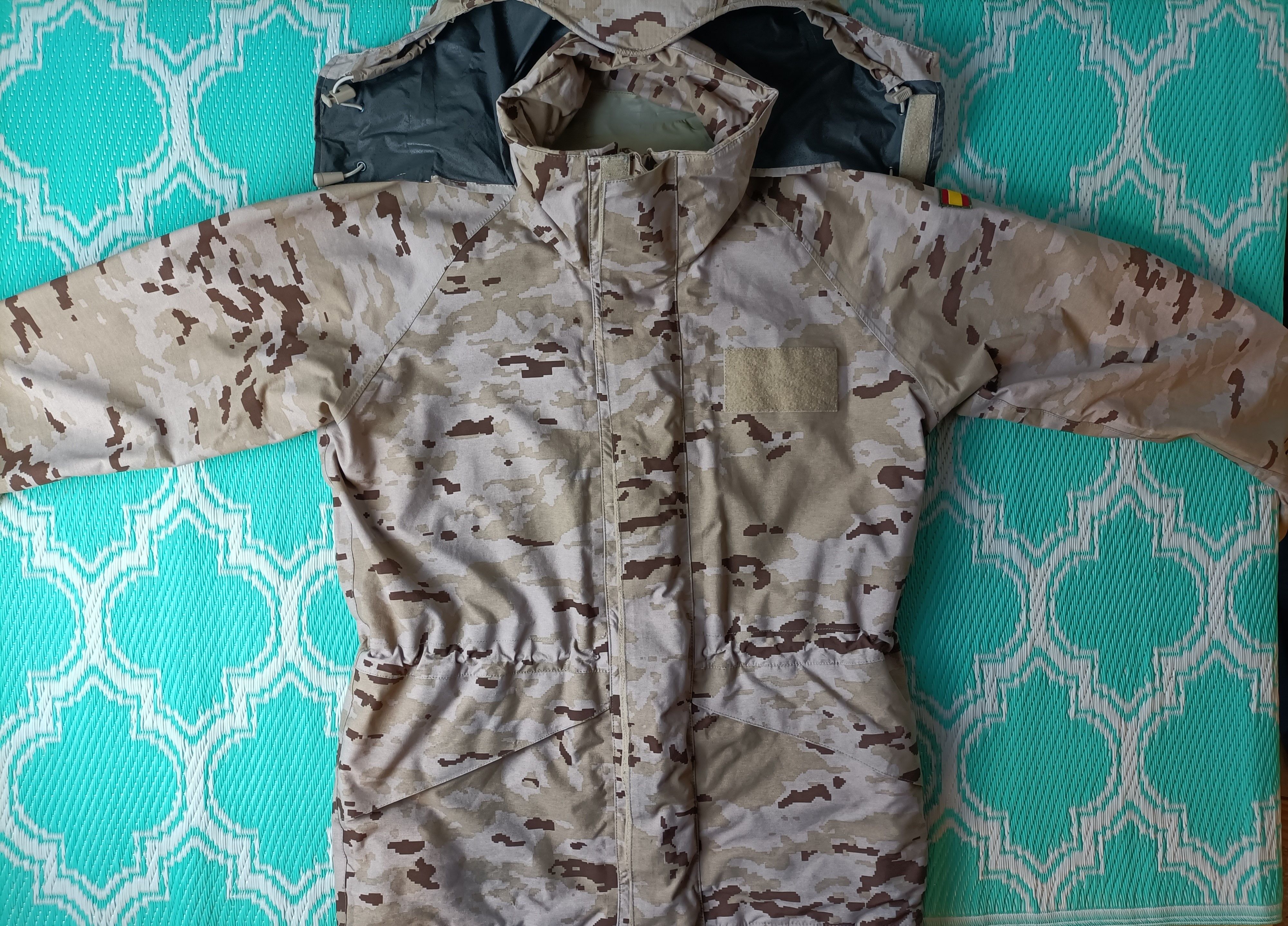 Other Genuine Spanish Army Grassi Parka GORE-TEX Size US L / EU 52-54 / 3 - 1 Thumbnail