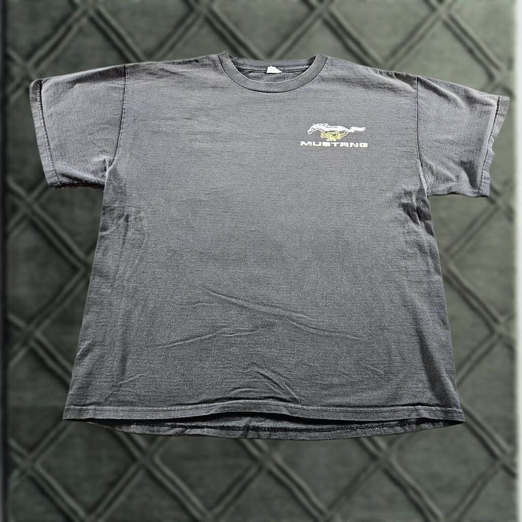 Ford Ford Mustang Shirt Mens Large Black Flames Blue Car Graphic Tee Short Sleeve Size US L / EU 52-54 / 3 - 1 Thumbnail