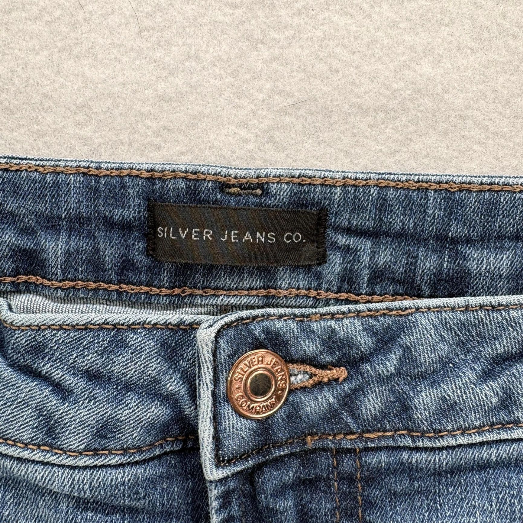 Silver Jeans Co. Silver Jeans High Rise Skinny Jeans Womens 16 Blue Medium Wash Stretch Denim Slim 5-Pocket N/A Autumn Womens Size 38" / US 16 / IT 52 - 4 Thumbnail