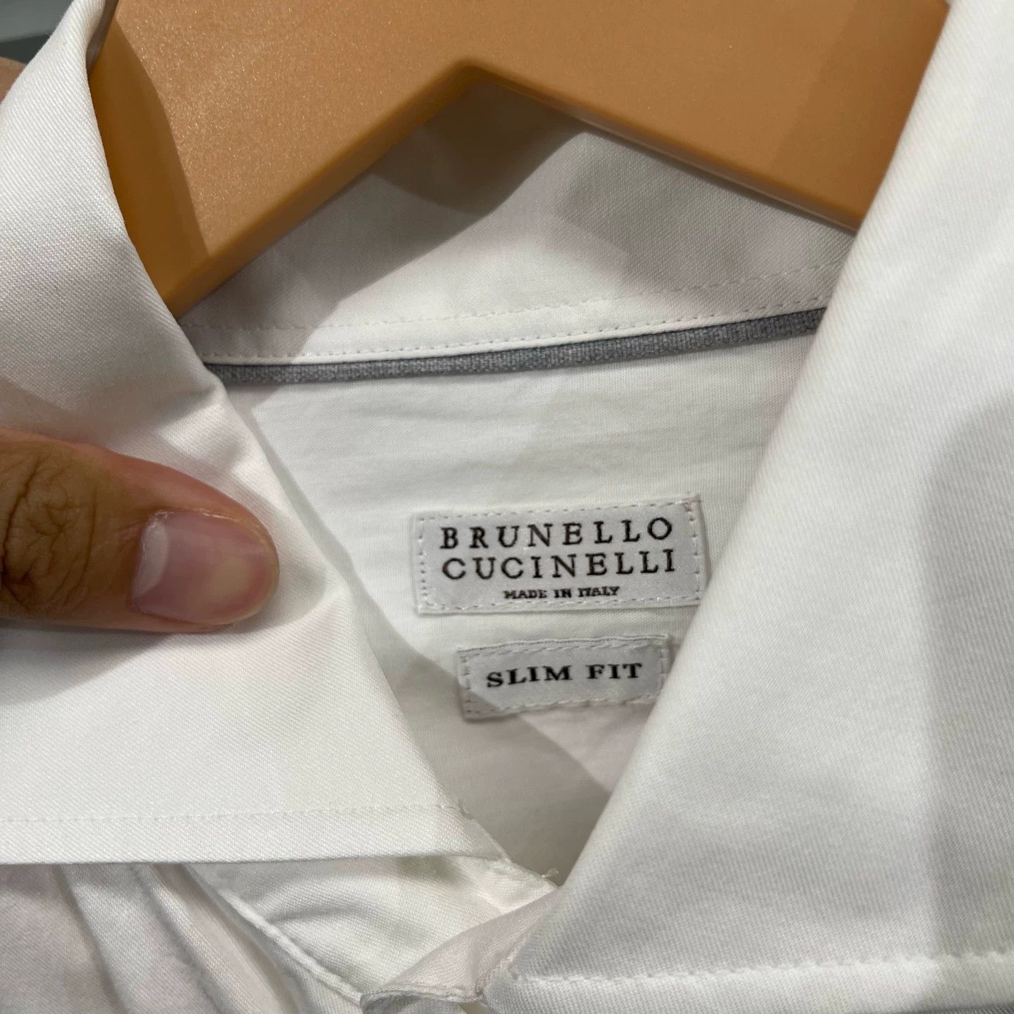 Brunello Cucinelli Brunello Cucinelli Classic Solid Shirt L 99 New Size US L / EU 52-54 / 3 - 3 Thumbnail