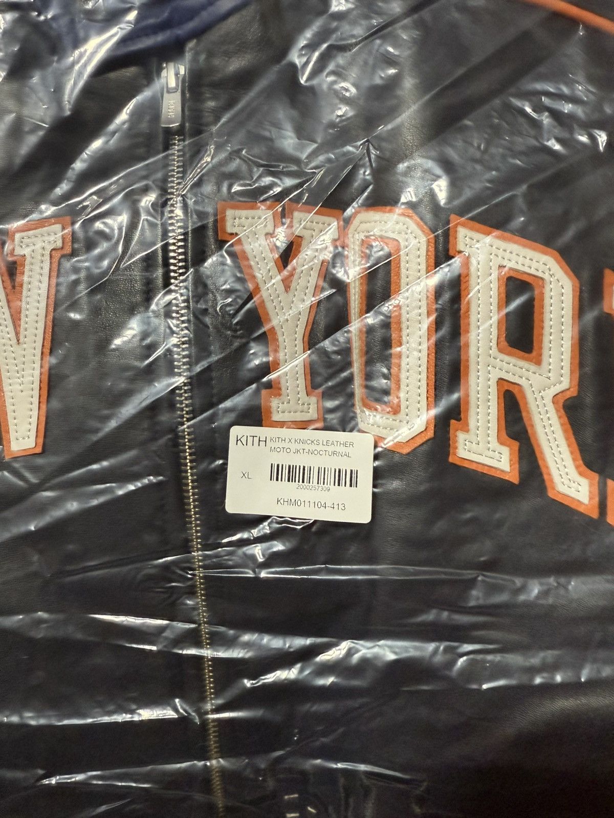 Avirex × Kith Kith for the New York Knicks Leather Moto Jacket Skyline XL Size US XL / EU 56 / 4 - 10 Thumbnail