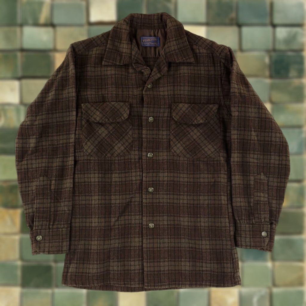 Pendleton VINTAGE Pendleton Board Shirt VTG 60s Loop Collar Brown Plaid Mens S Shirt Regular Long Sleeve Brown Plaid Mens S Size US S / EU 44-46 / 1 - 1 Thumbnail