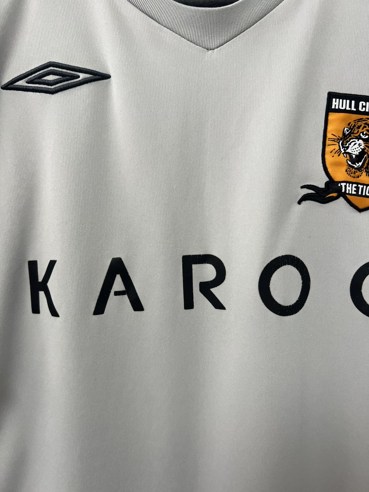 Umbro Hull City 2007-08 Training Jersey Umbro Football shirt sz XL Size US XL / EU 56 / 4 - 8 Thumbnail