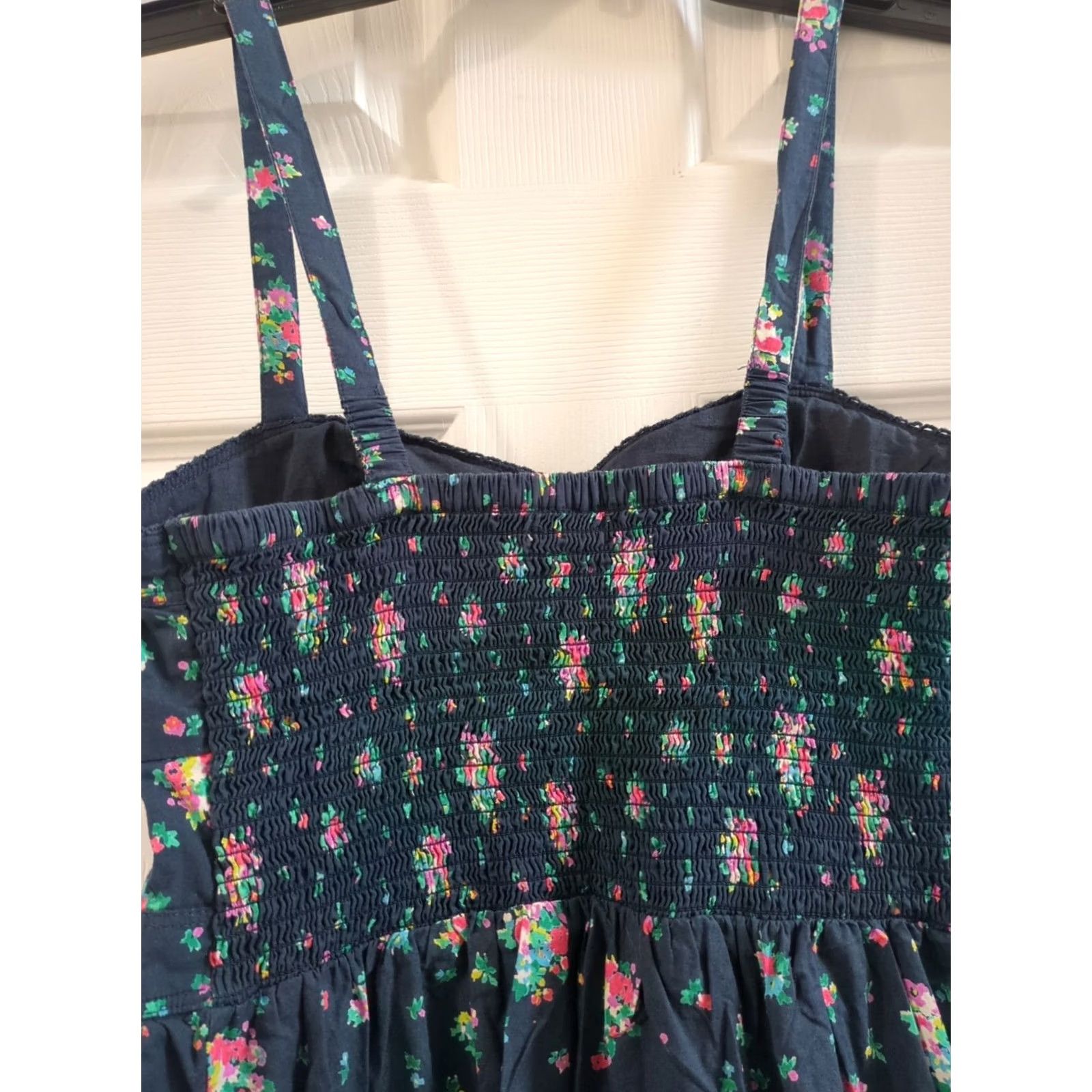 American Eagle Outfitters American Eagle Dress S Floral Navy Straps Padded Pullover Women's Midi Fit & Flare Flowers Shoes? Size S / US 4 / IT 40 - 4 Thumbnail